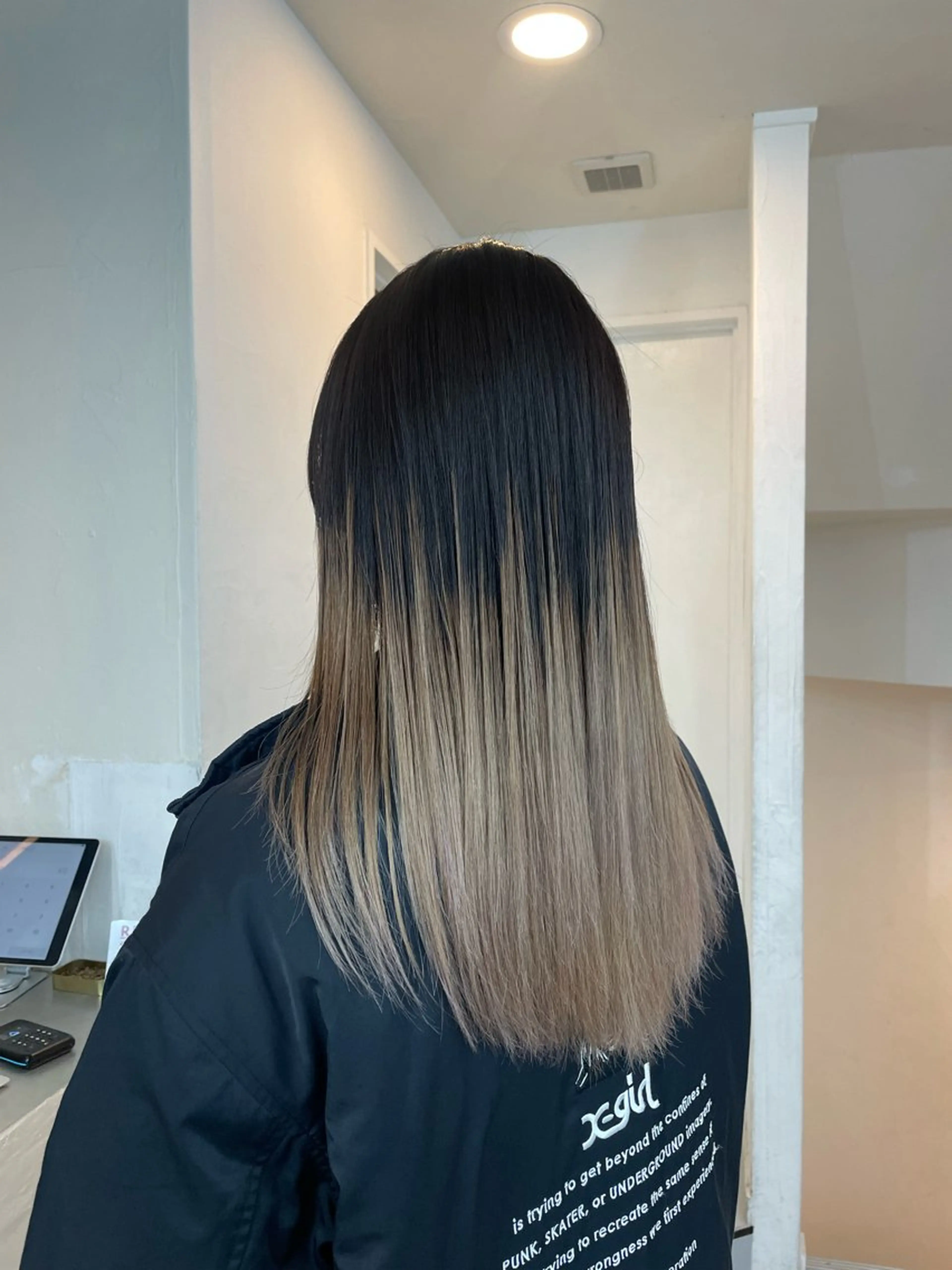 ロング カラー ヘアアレンジ 🦠カラーリスト/ 魚瀬あおい🦠のヘアスタイル