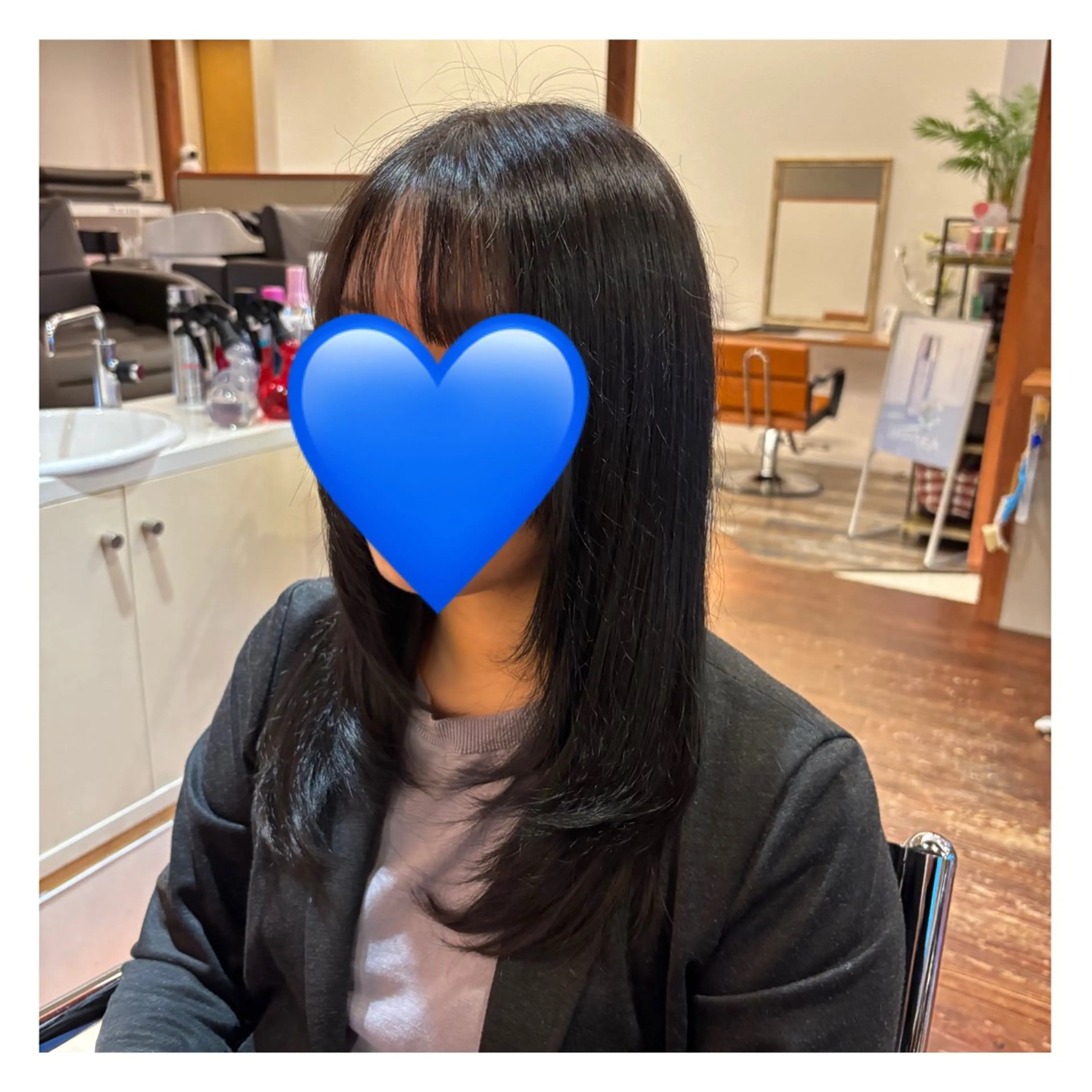 セミロング カラー カット ヘアカラー peal ark いろはのヘアスタイル