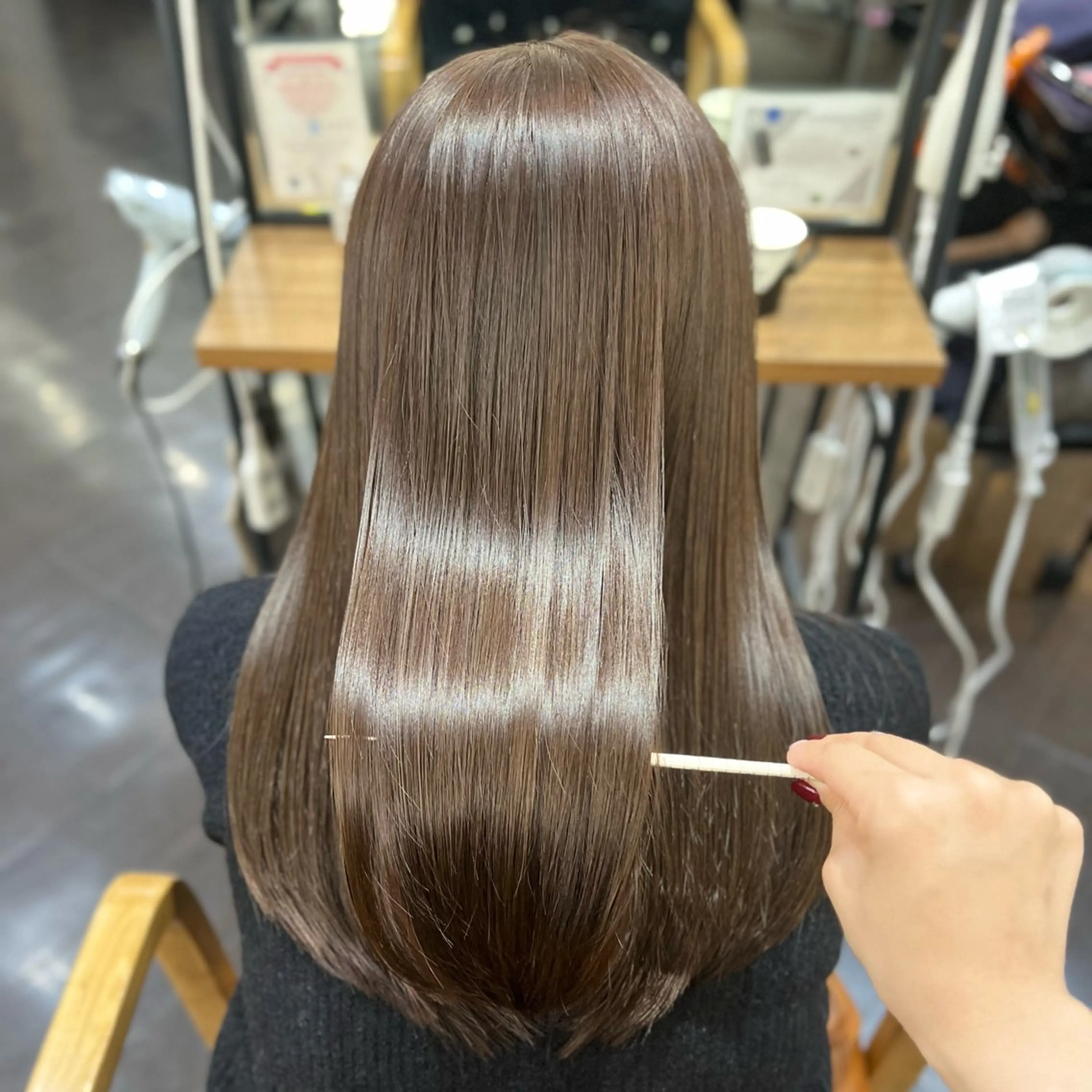 セミロング カラー 髪質改善 🌼名駅/透明感 髪質改善/はるな🌼のヘアスタイル