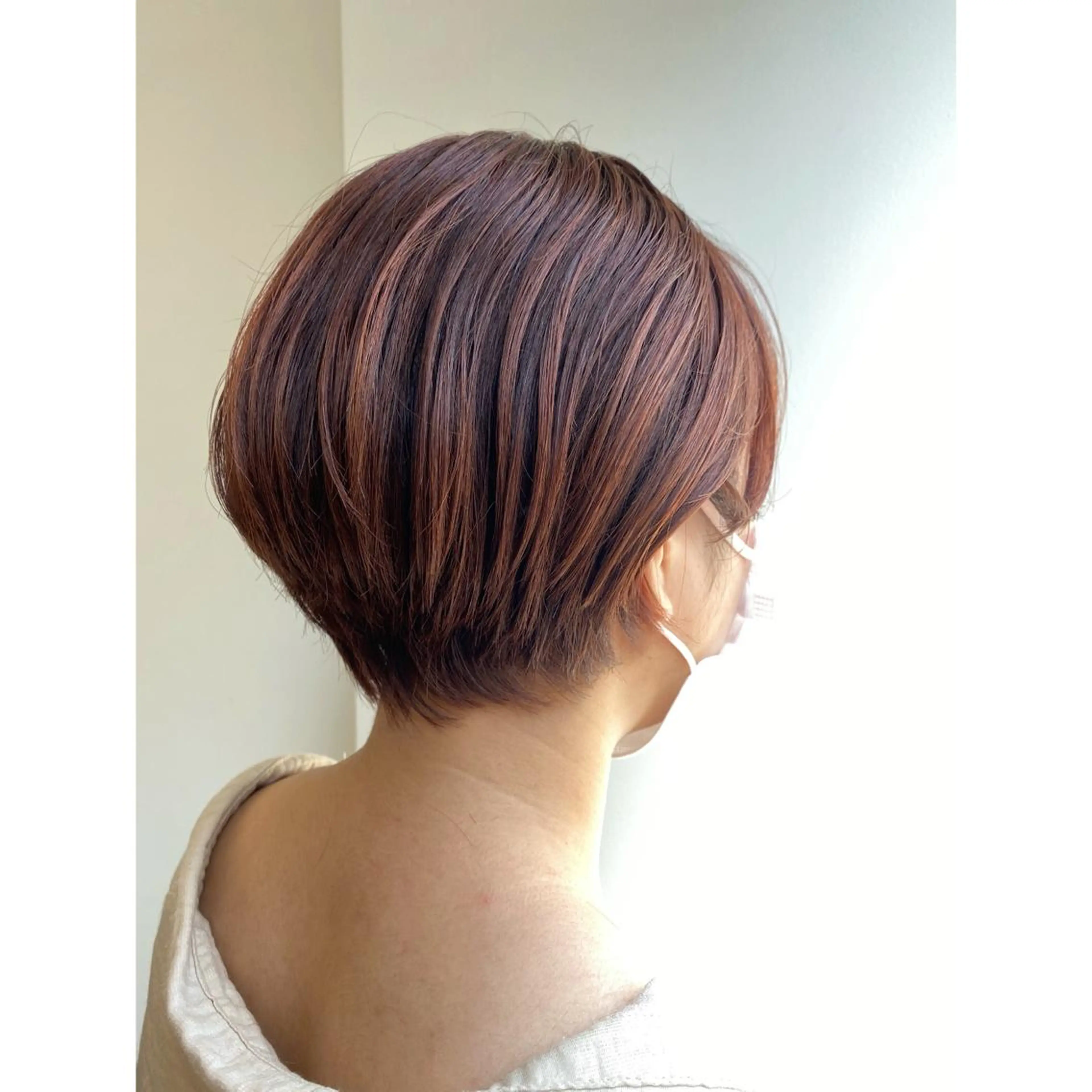 ショート ショートボブ ラベンダーブラウン ボブ くびれヘア ショートヘア ボブ/ぱつっとボブ/ 谷口 海星のヘアスタイル