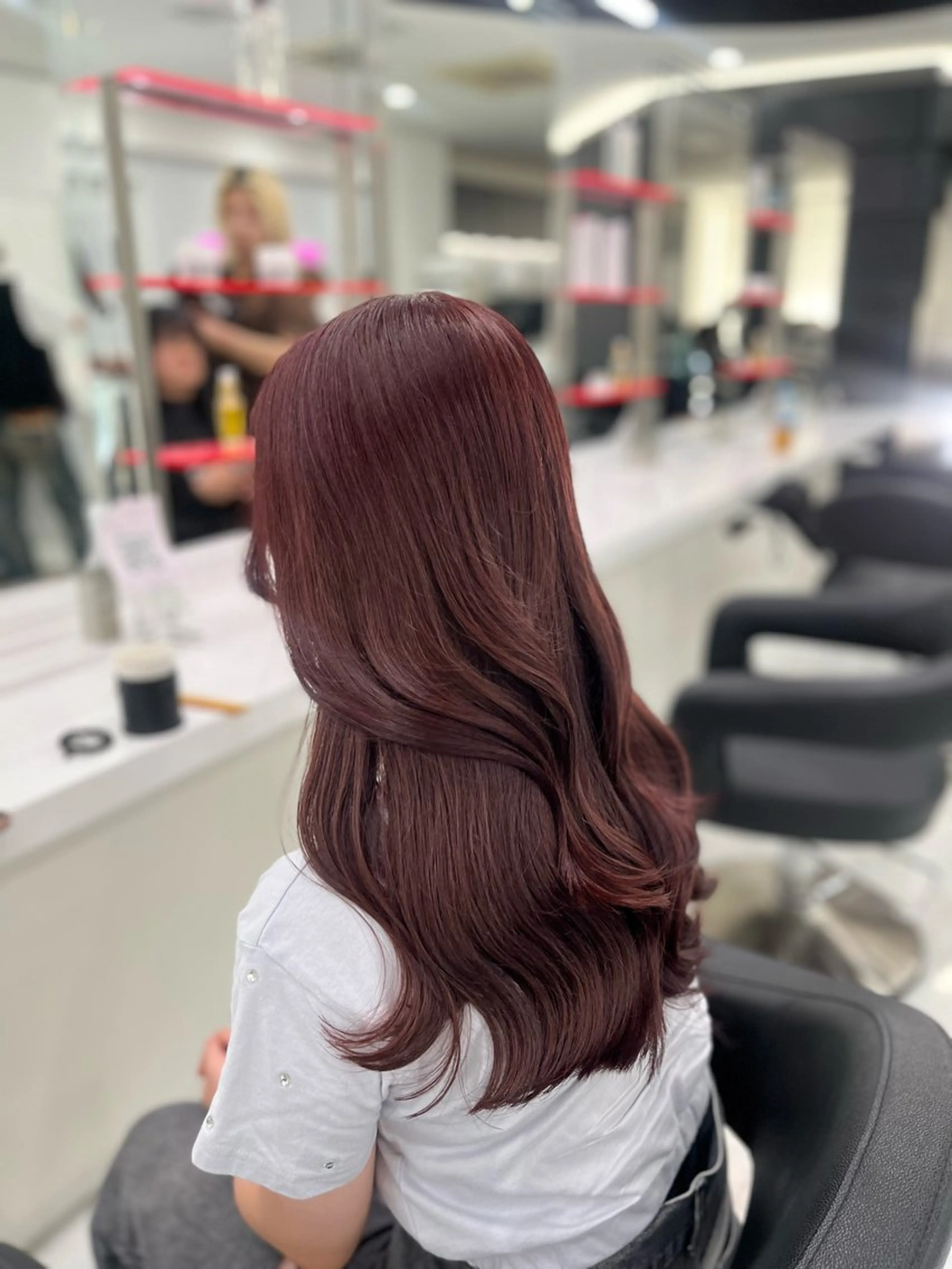 ロング ヘアカラー お洒落暖色 🍒AOI🍒のヘアスタイル