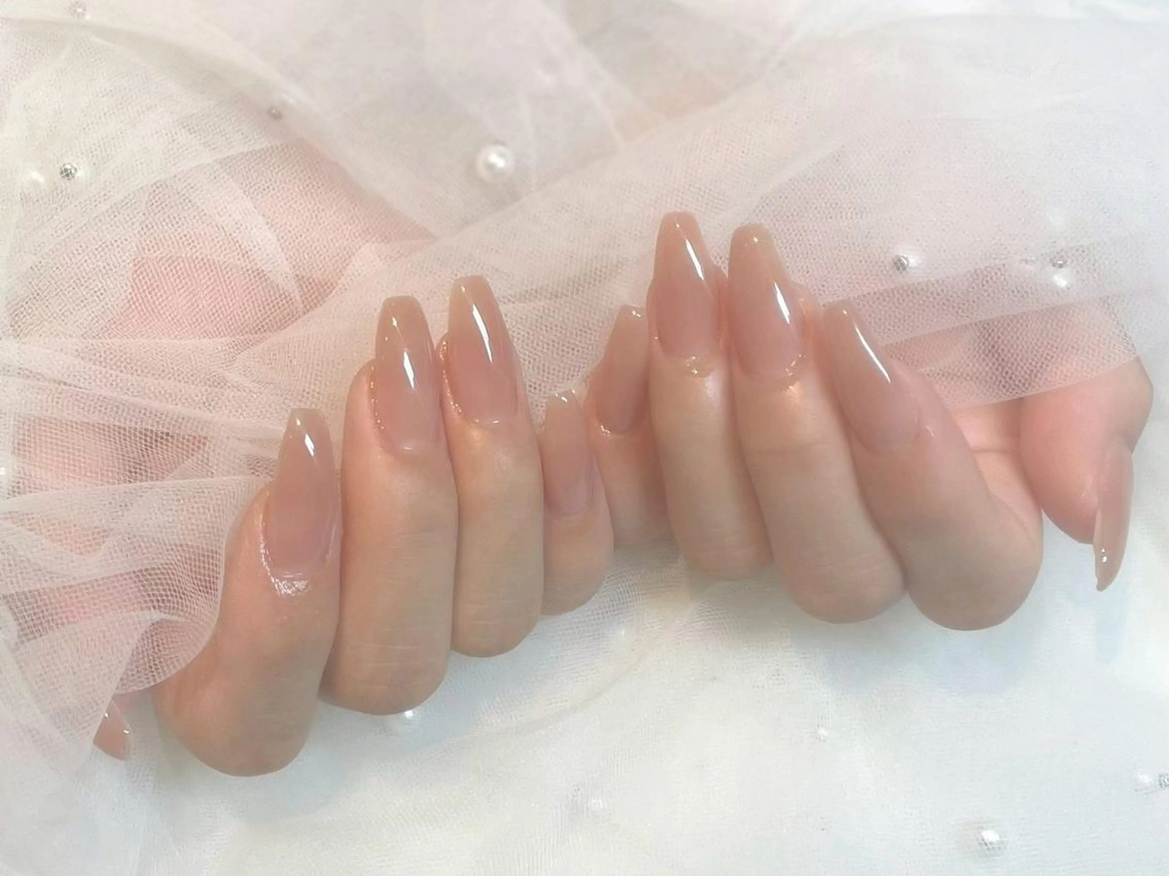 ネイル ♡SNSで大バズり♡ コリアン羽エクステ◎のヘアスタイル