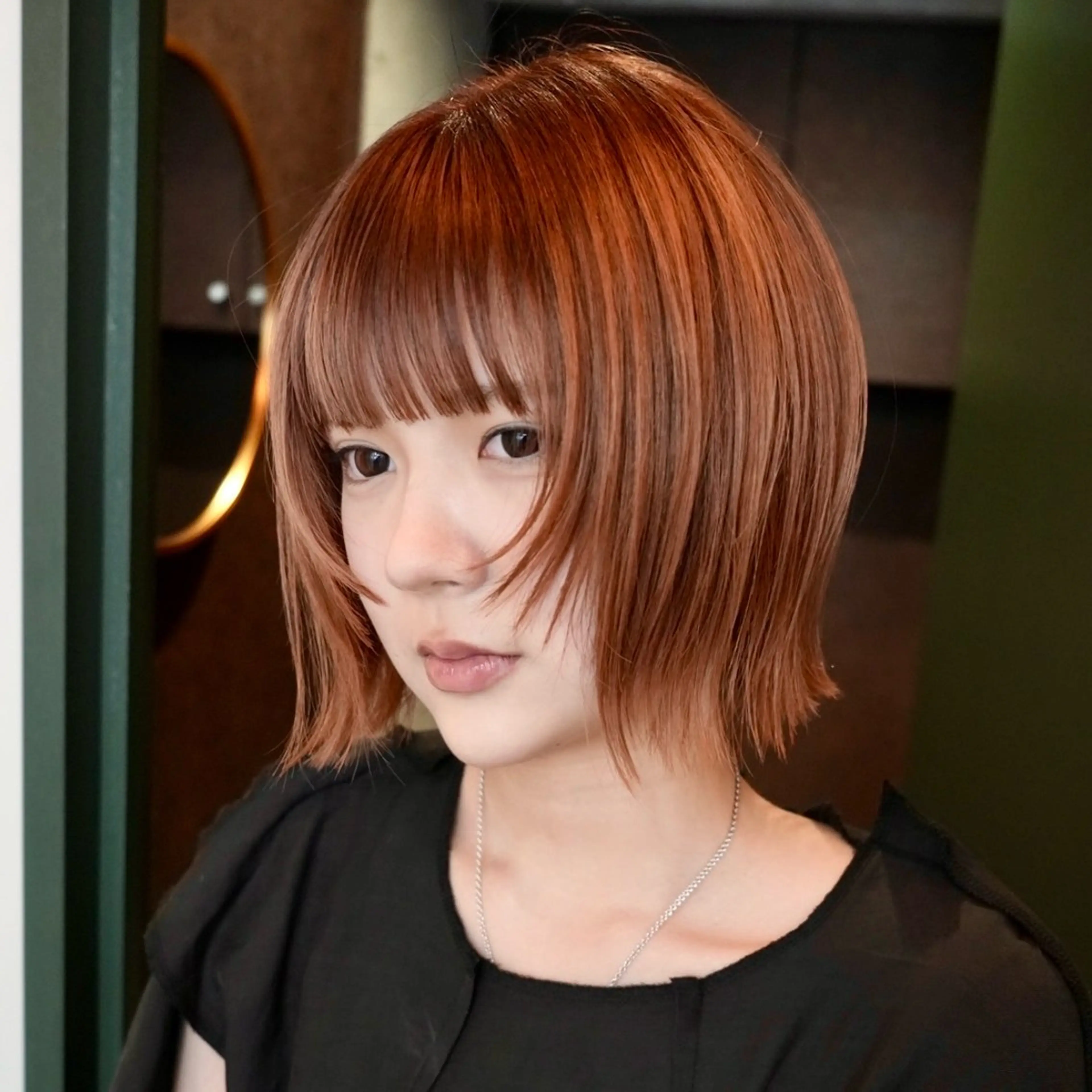ミディアム カラー カット ヘアカラー ハイトーンカラー/ さらさのヘアスタイル