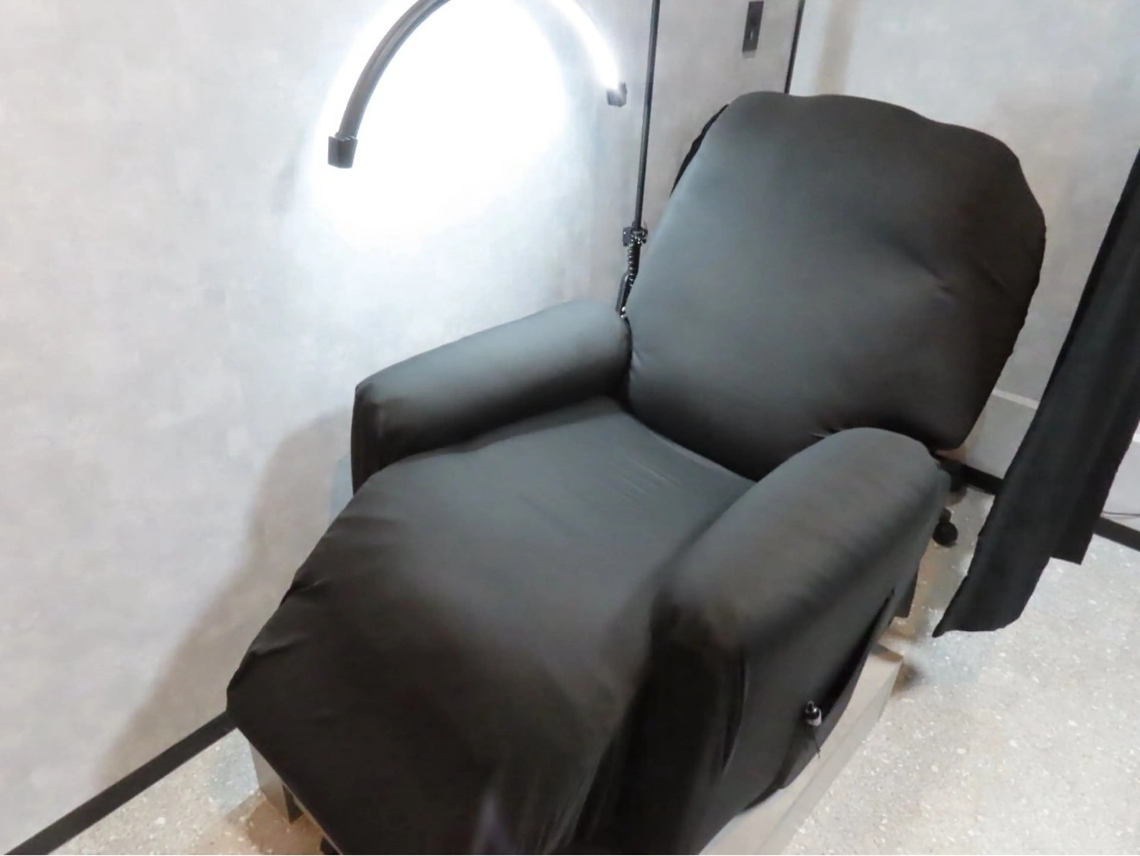 paljon えな 静岡市のマツエク・マツパデザイン