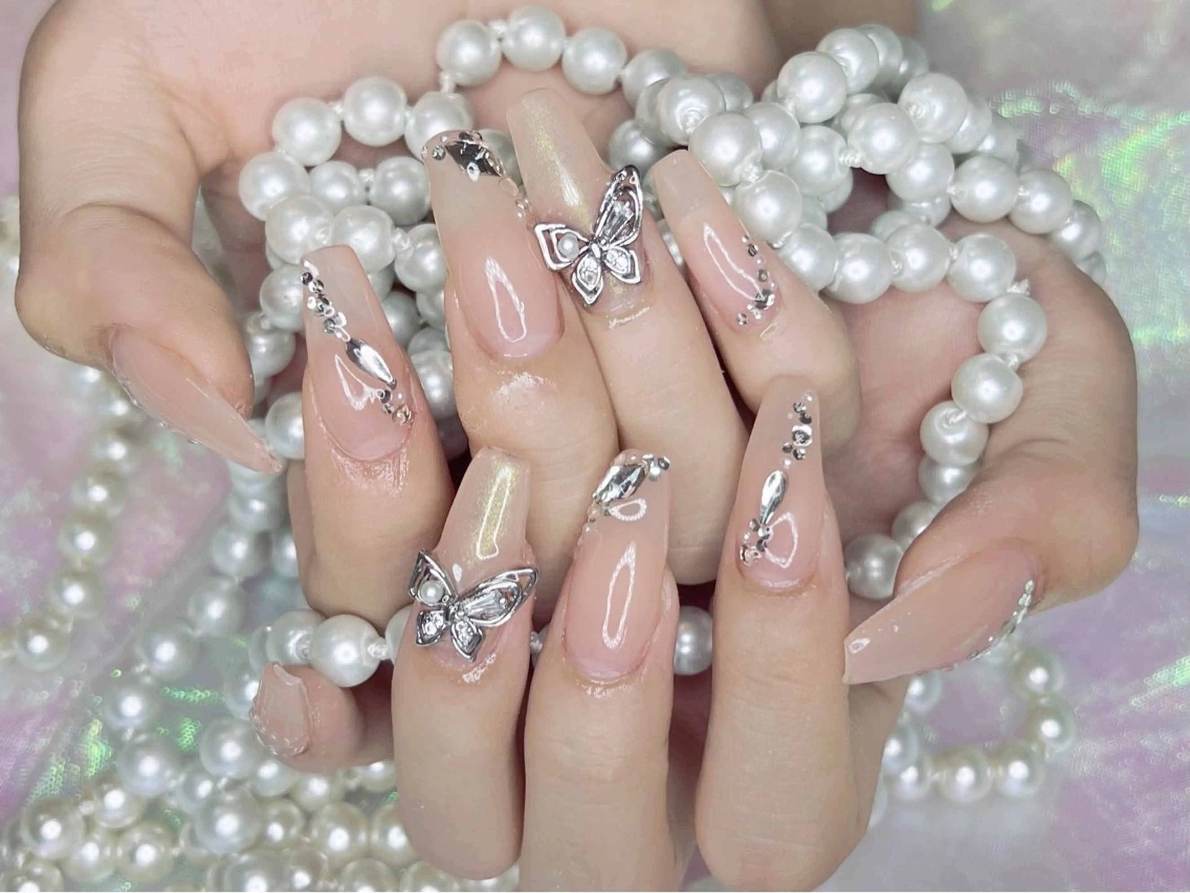 ネイル フレンチネイル ジェルネイル ハート 韓国ネイル マグネットネイル ハンドネイル ネイルサロン lotusのネイルデザイン