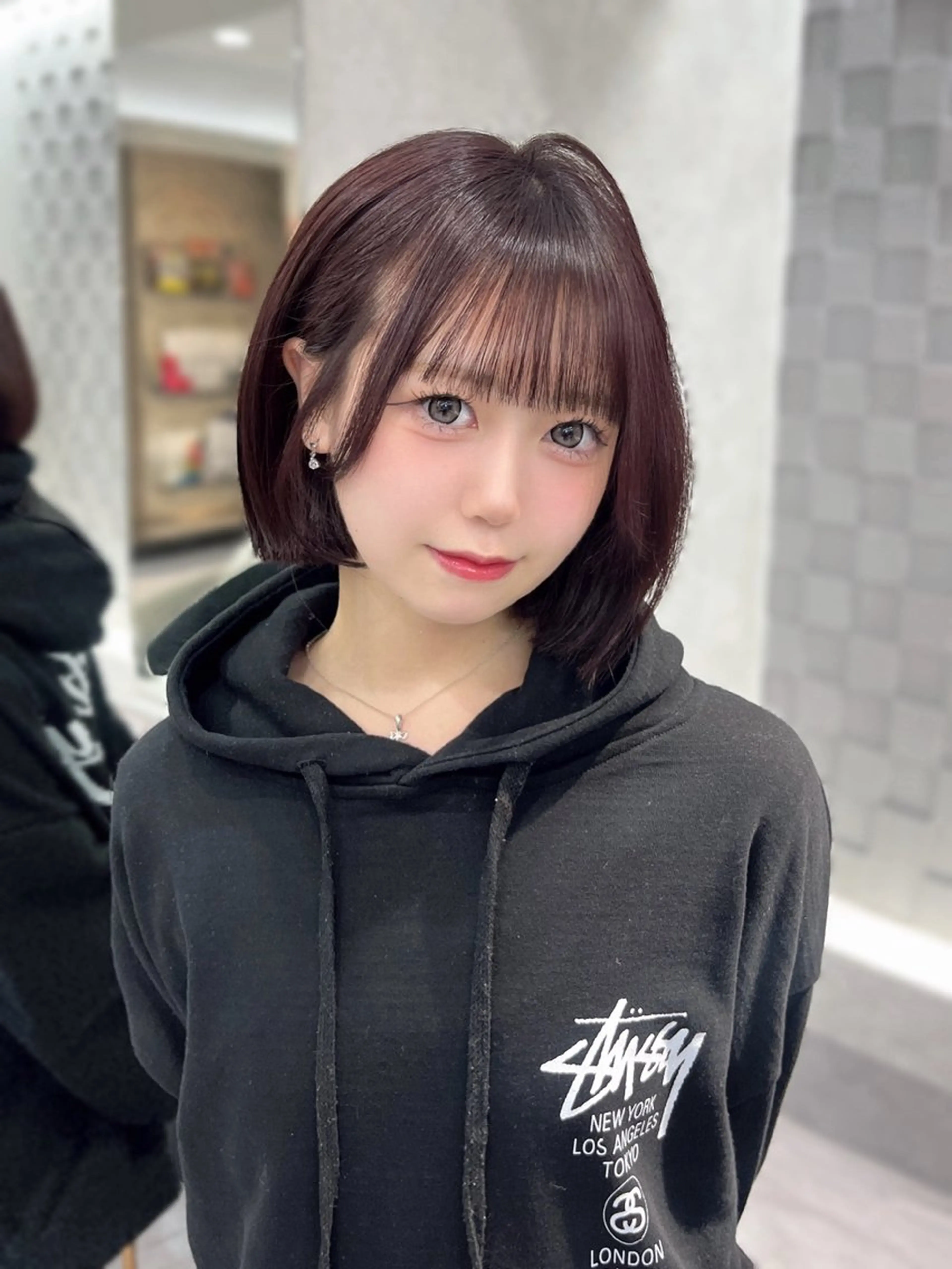 セミロング ヘアカラー トリートメント GEM lit Renaのヘアスタイル