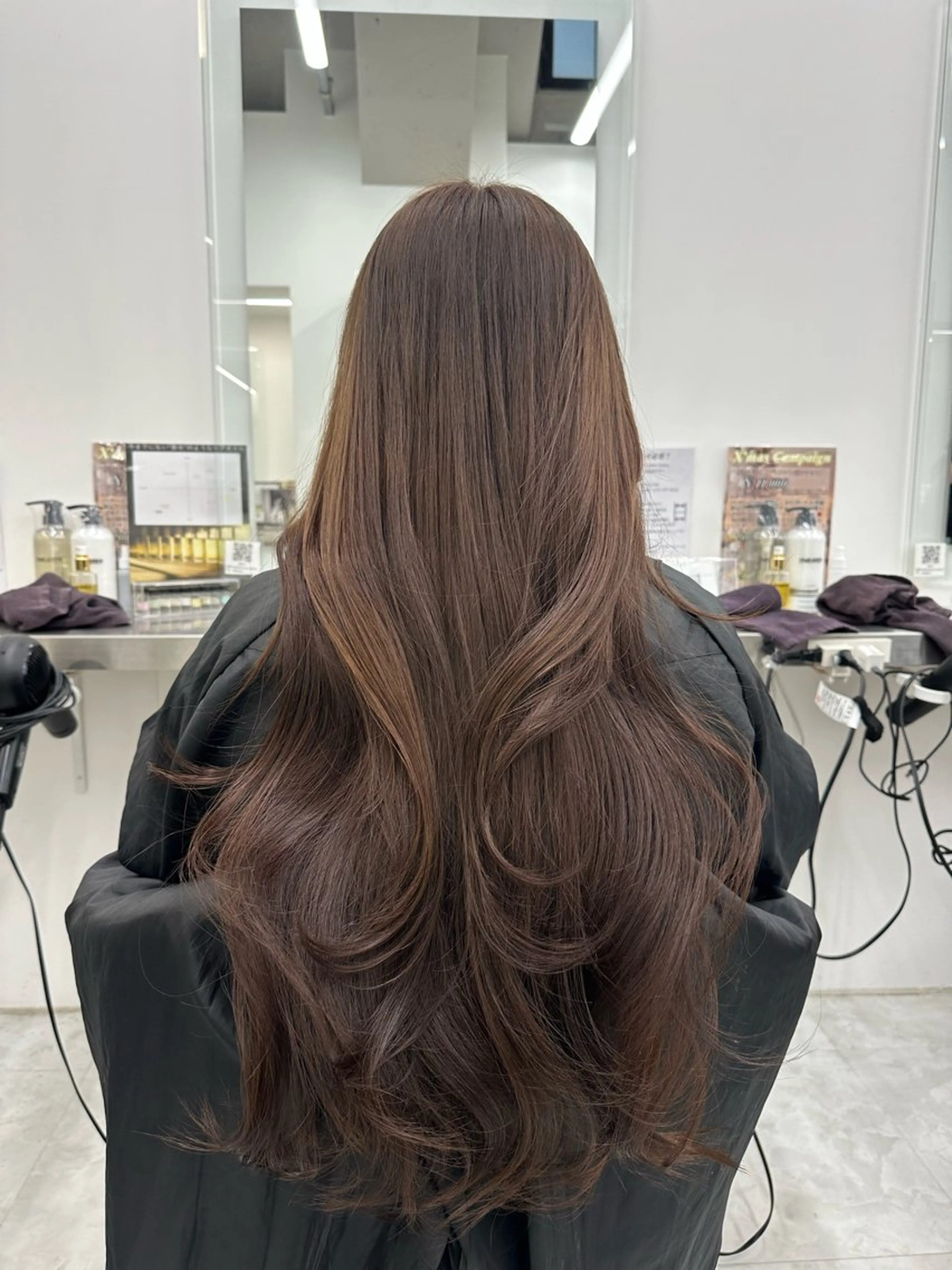 ロング カット ヘアカラー トリートメント ヘアセット 透明感ハイトーンヘア 🎀ririka🎀のヘアスタイル