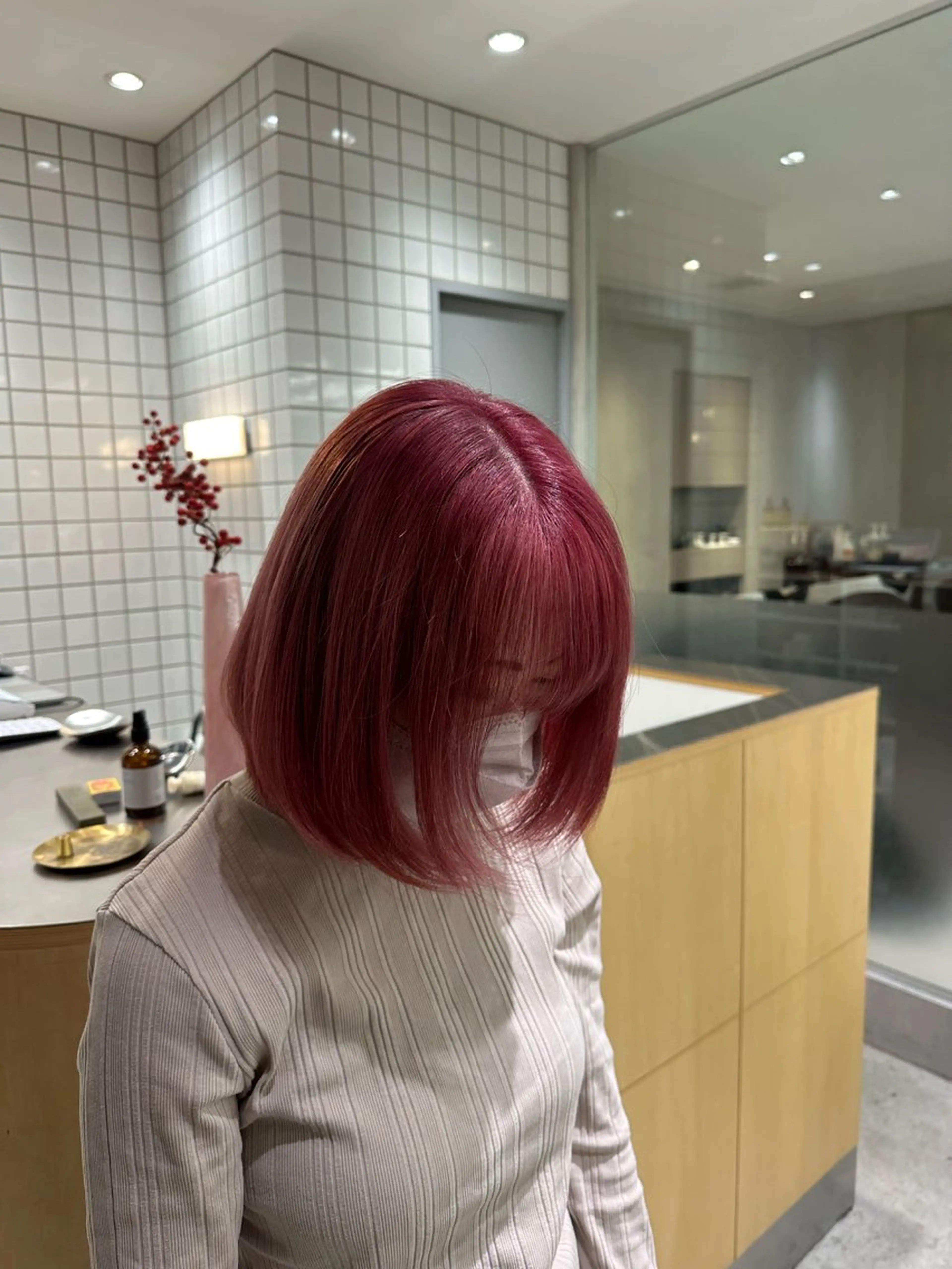 ミディアム ヘアカラー 🍇透明感カラー/ カットひかる🍒のヘアスタイル