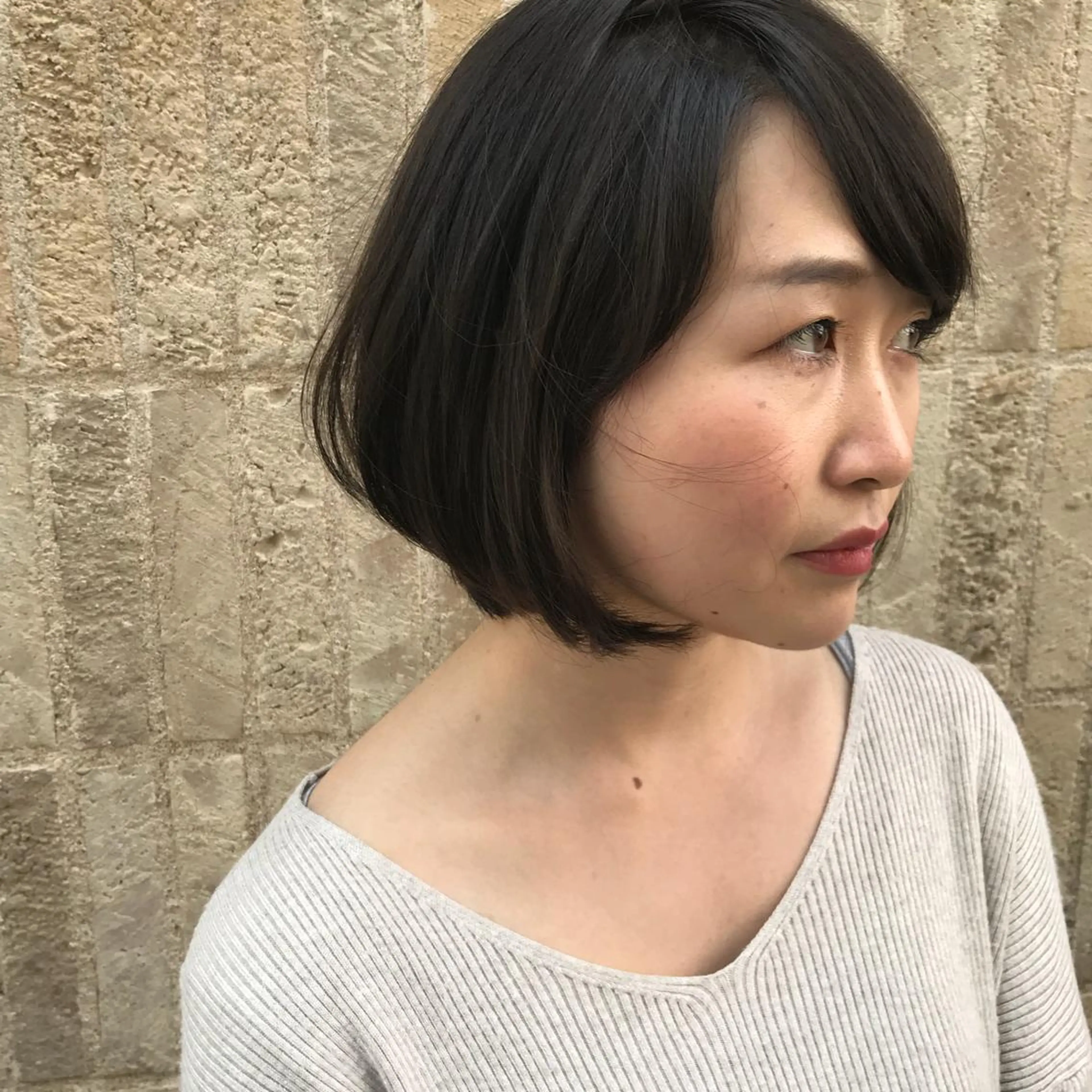 ミディアム カラー アッシュ ボブ Sara所属・鈴木 悠史のヘアスタイル