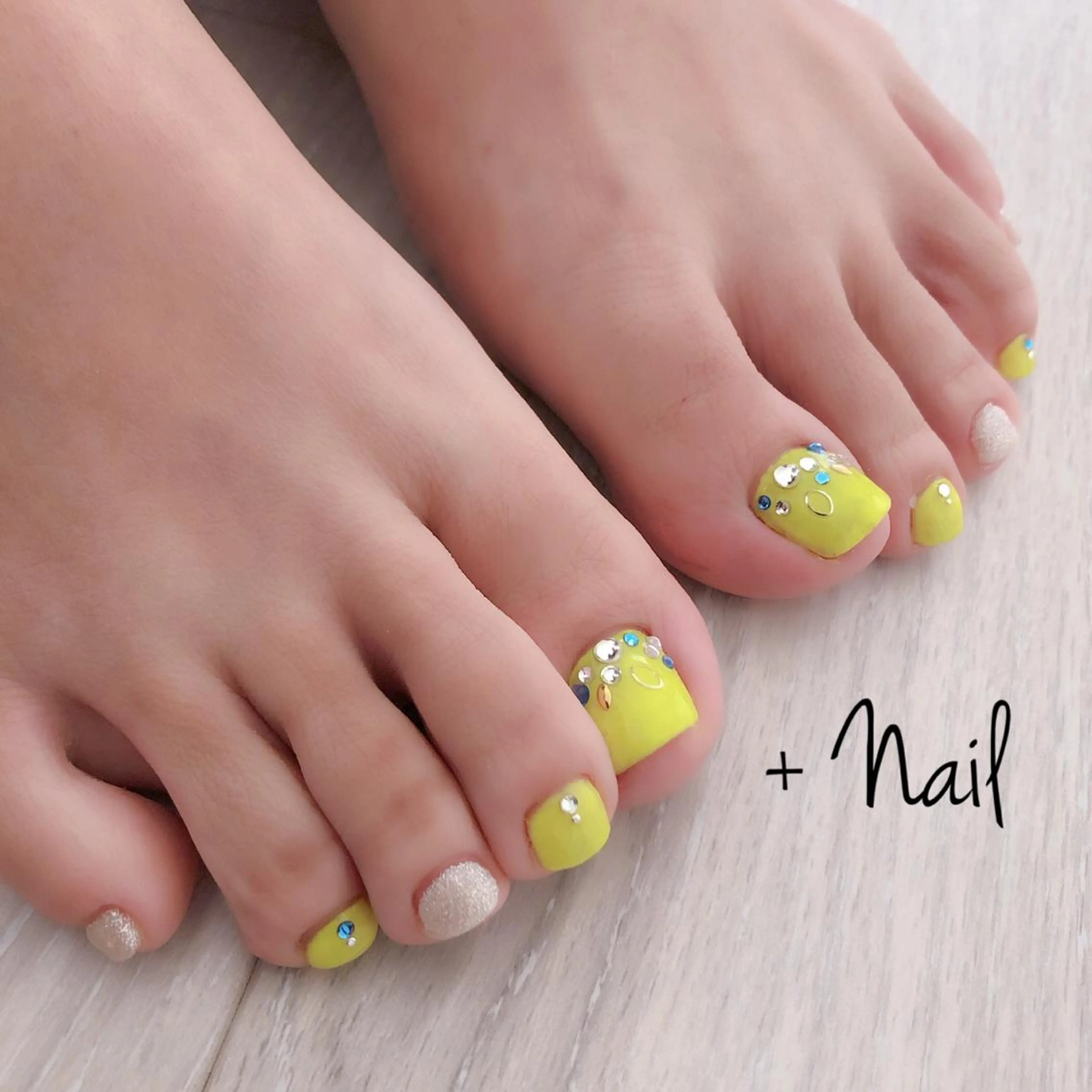 ネイル Aim* 深爪・自爪育成専門店のネイルデザイン