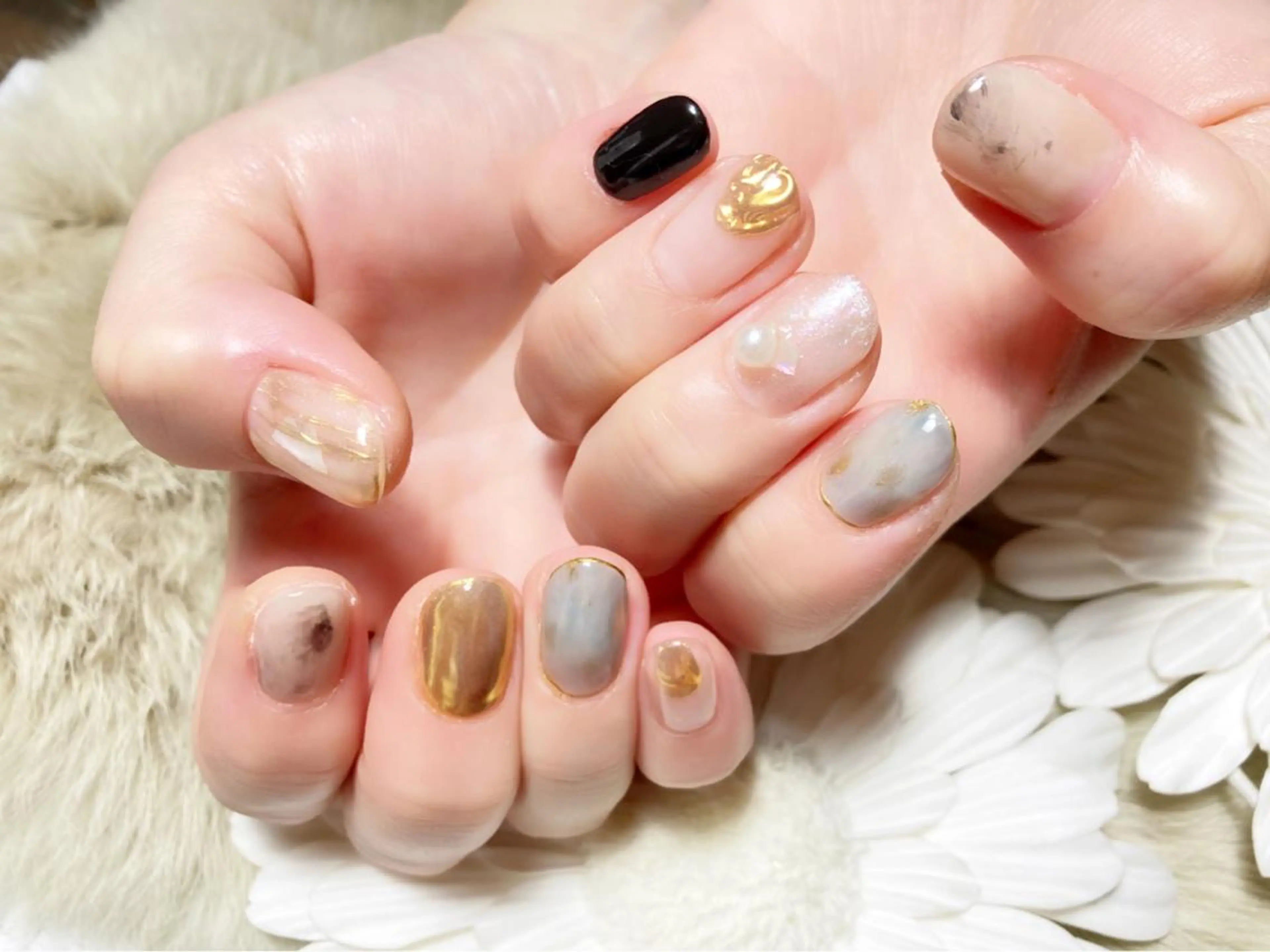 ネイル Yakko pas á pasのネイルデザイン