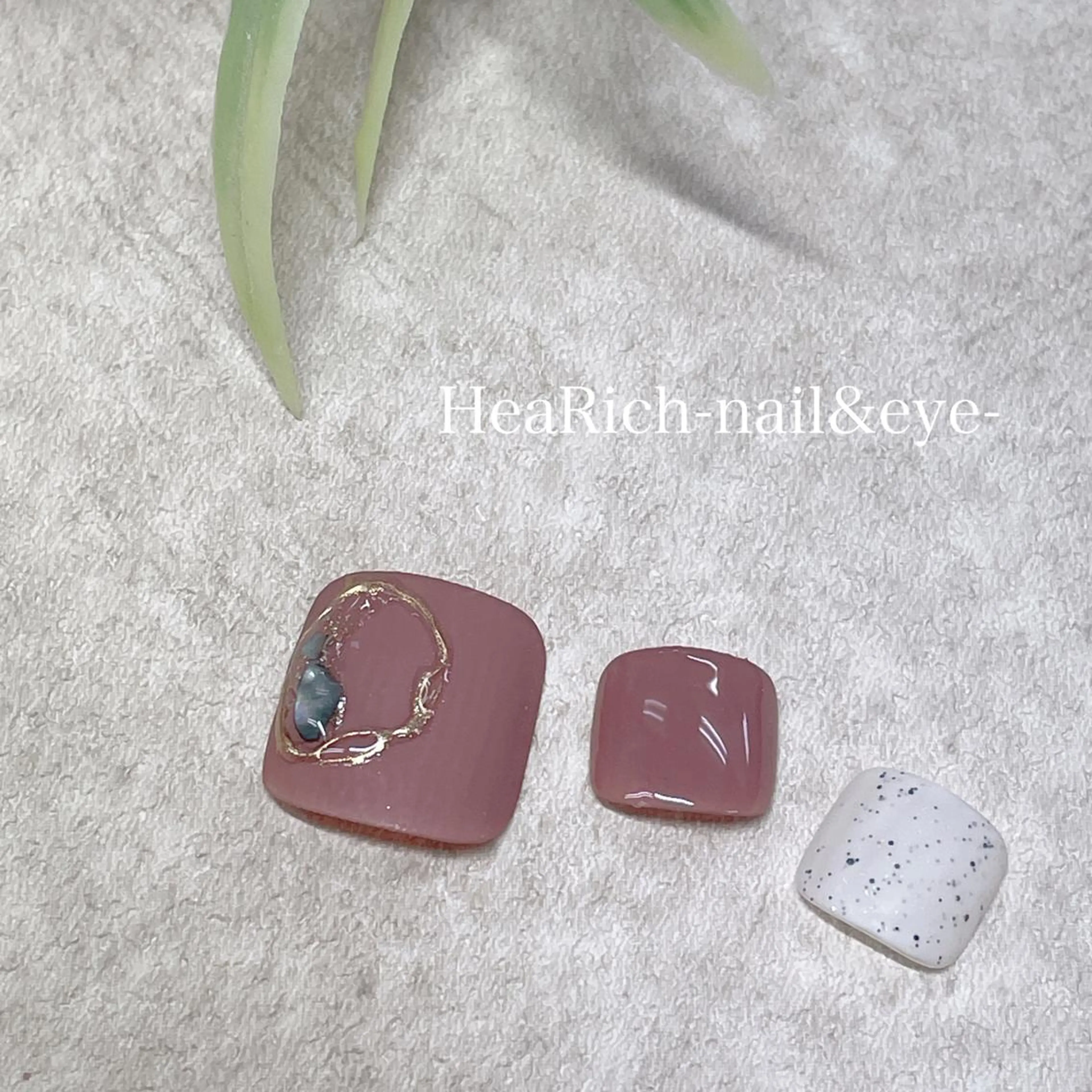 ネイル フットネイル ハーリッチnail HeaRichのネイルデザイン