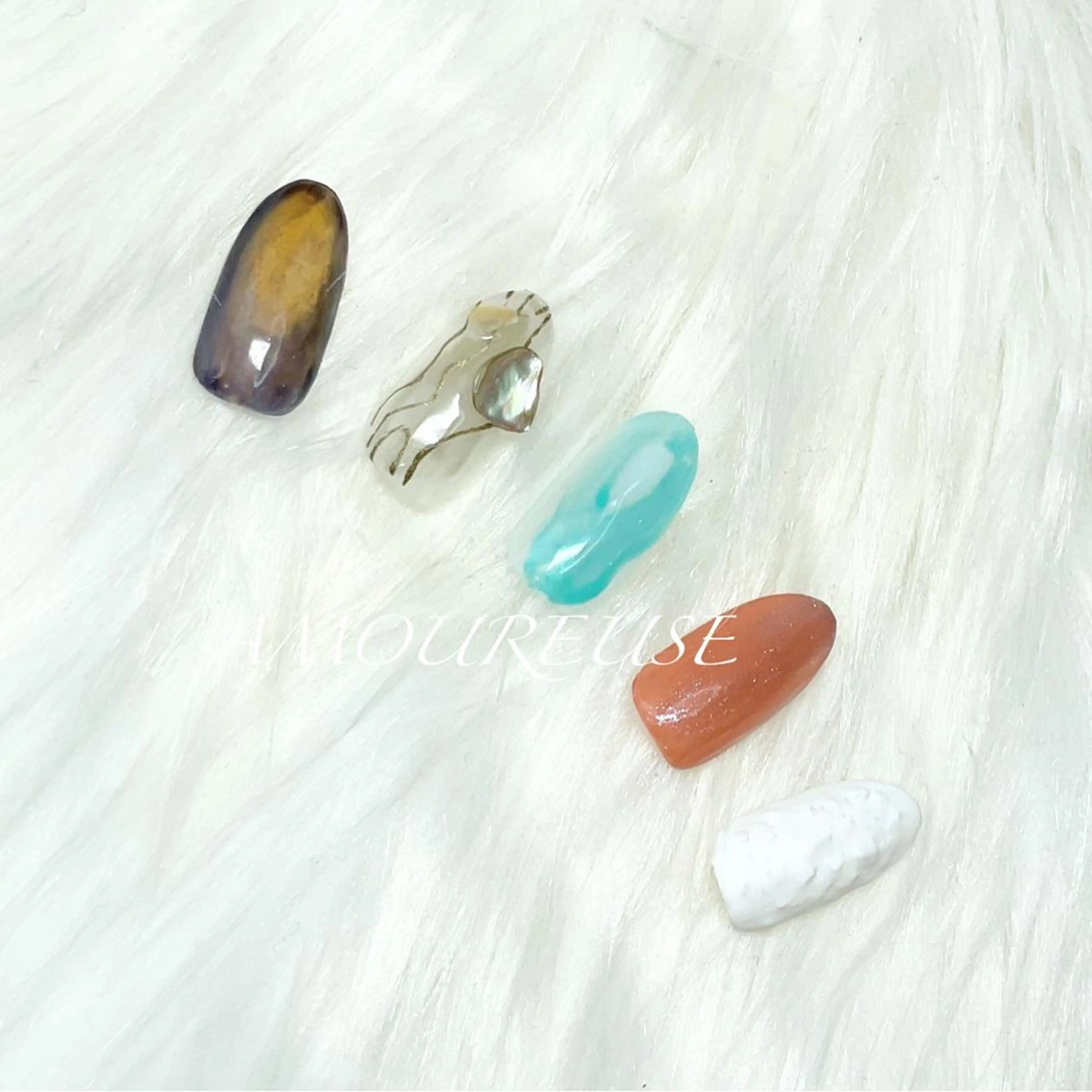 ネイル ハンドネイル Amoureuse KARENのネイルデザイン