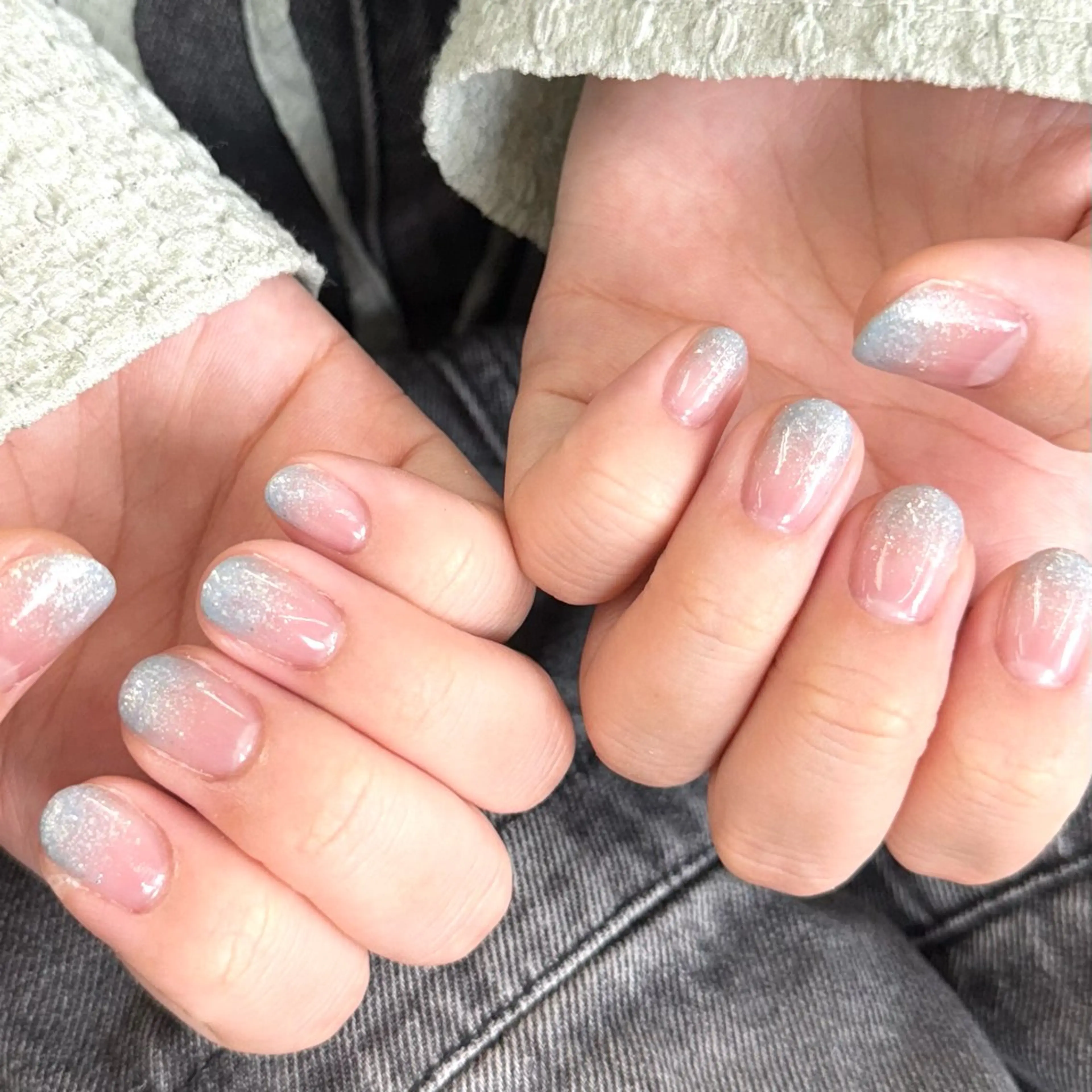 ネイル グラデーション ラメ(グリッター) 水色 ハンドネイル Bianca赤羽 芝田のネイルデザイン