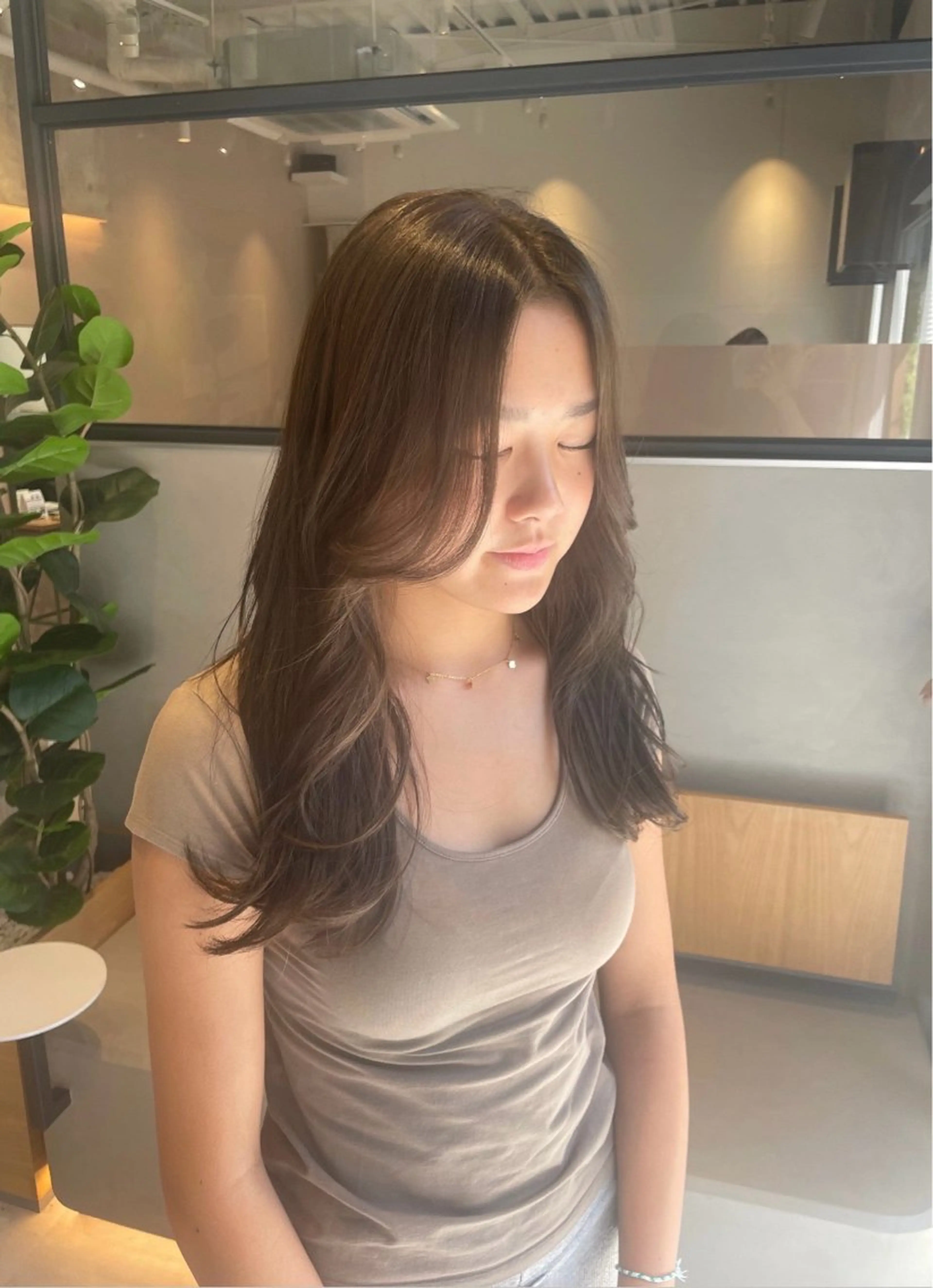 ロング カラー Le rond所属・透明感艶カラー 城間晴人のヘアスタイル