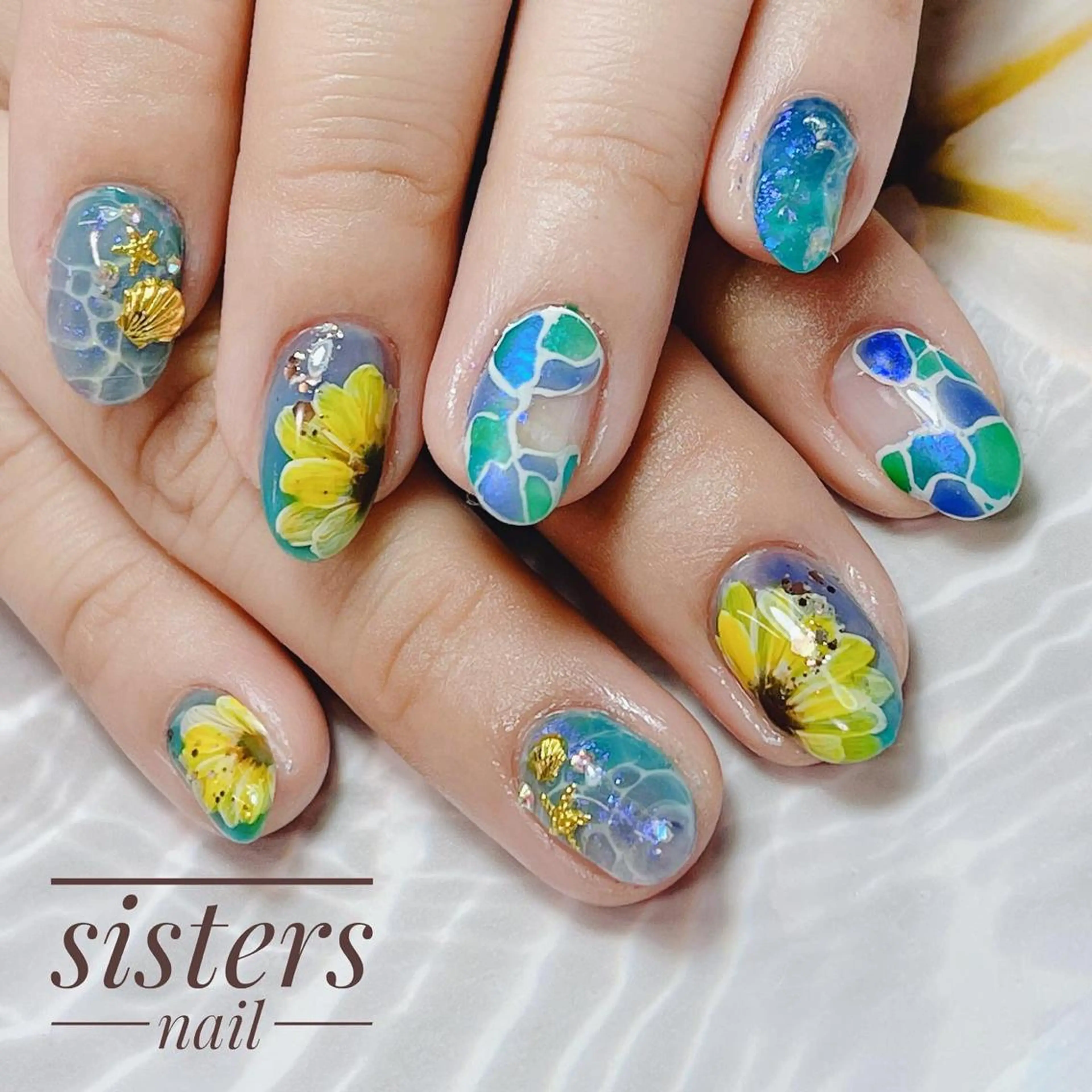 ネイル アートネイル フラワーネイル 氷ネイル・うるうるネイル 夏ネイル ハンドネイル ハンドケア sisters nail.fのネイルデザイン