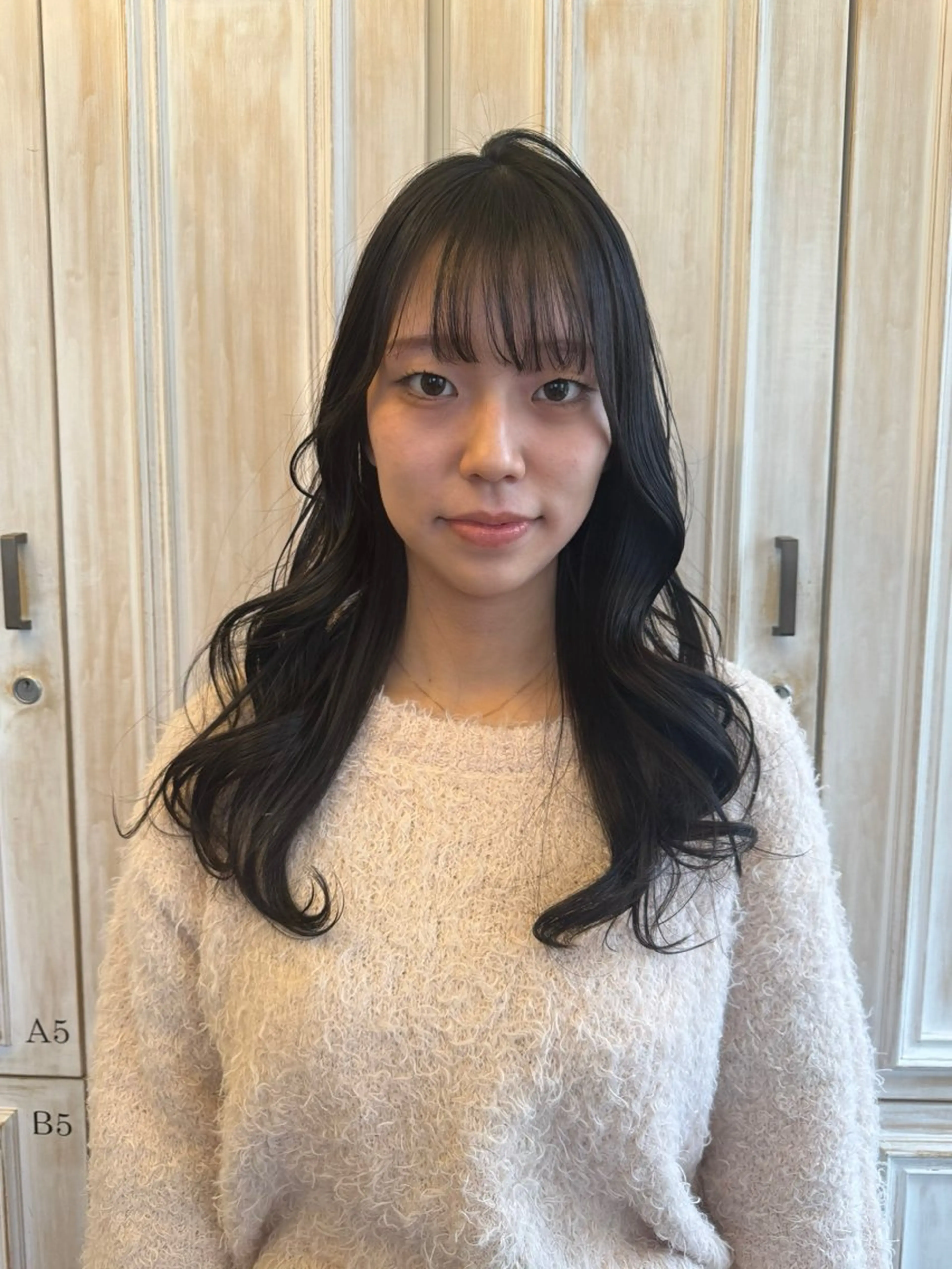 ロング カット 梅田茶屋町 / wakanaのヘアスタイル