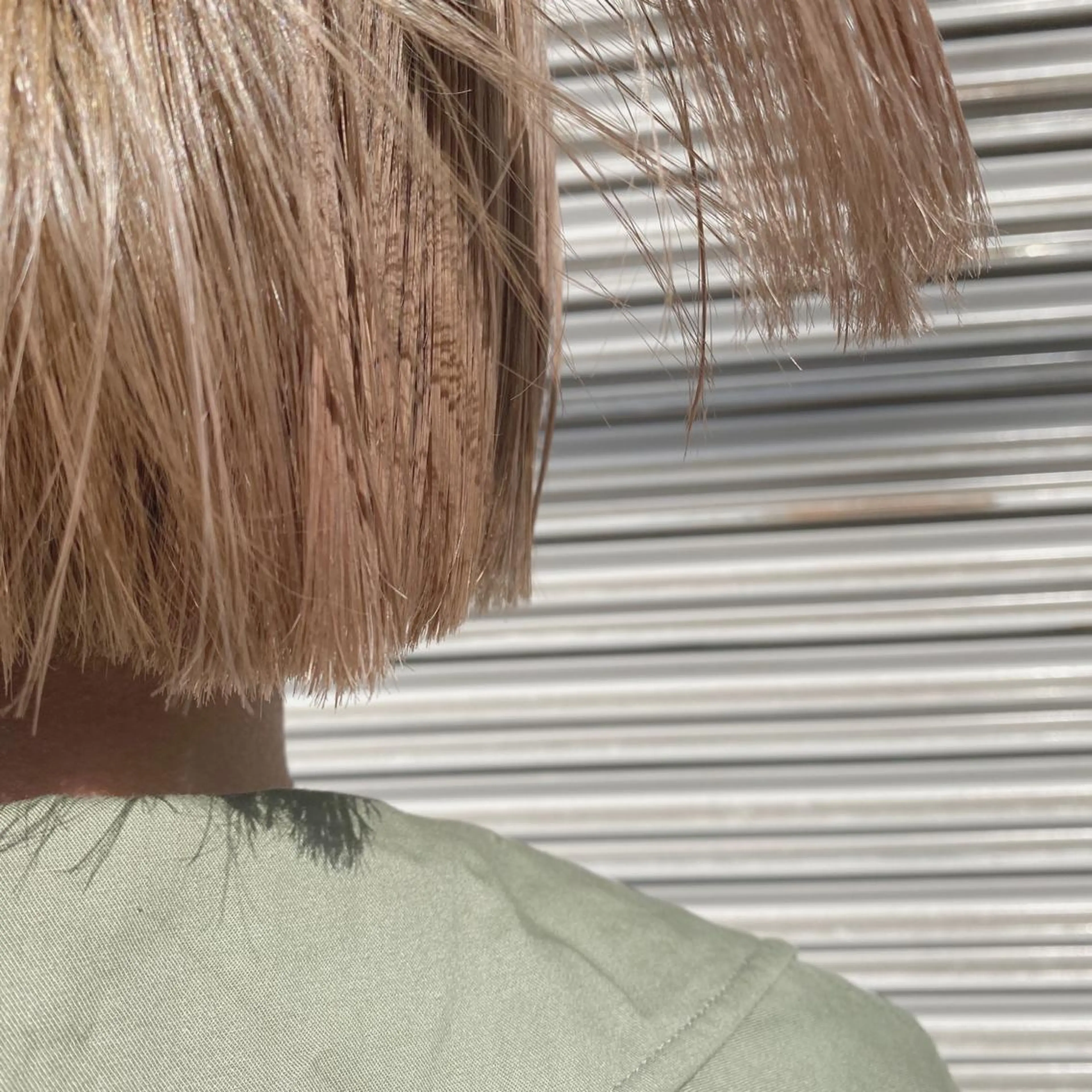 ショート カラー ヘアアレンジ マツエク・マツパ ハイトーンカラー ボブ カット ヘアカラー トリートメント Kawaguchi Arisaのヘアスタイル