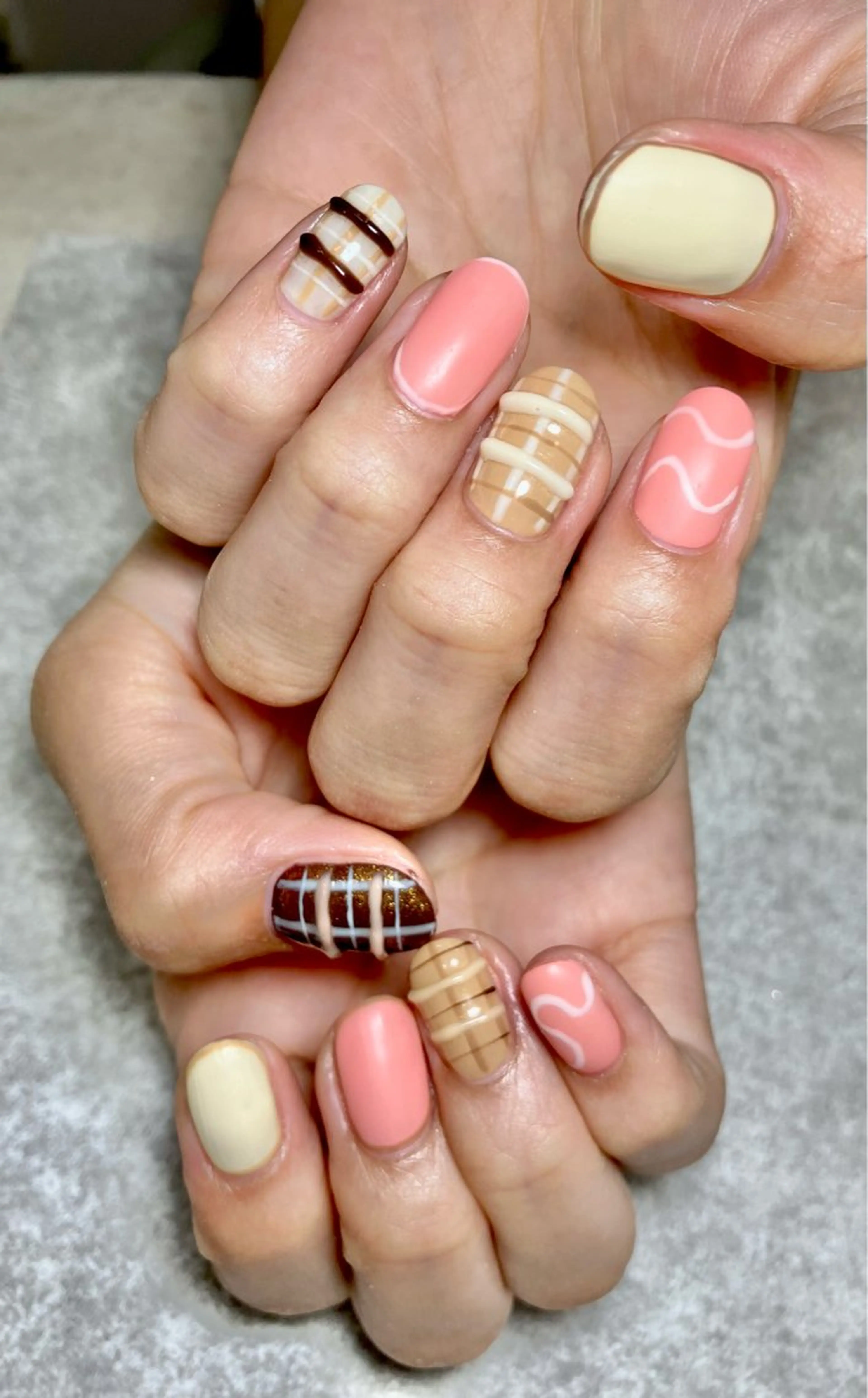 ネイル 🧸やり放題🧸 （パラ・フィル専門）のネイルデザイン