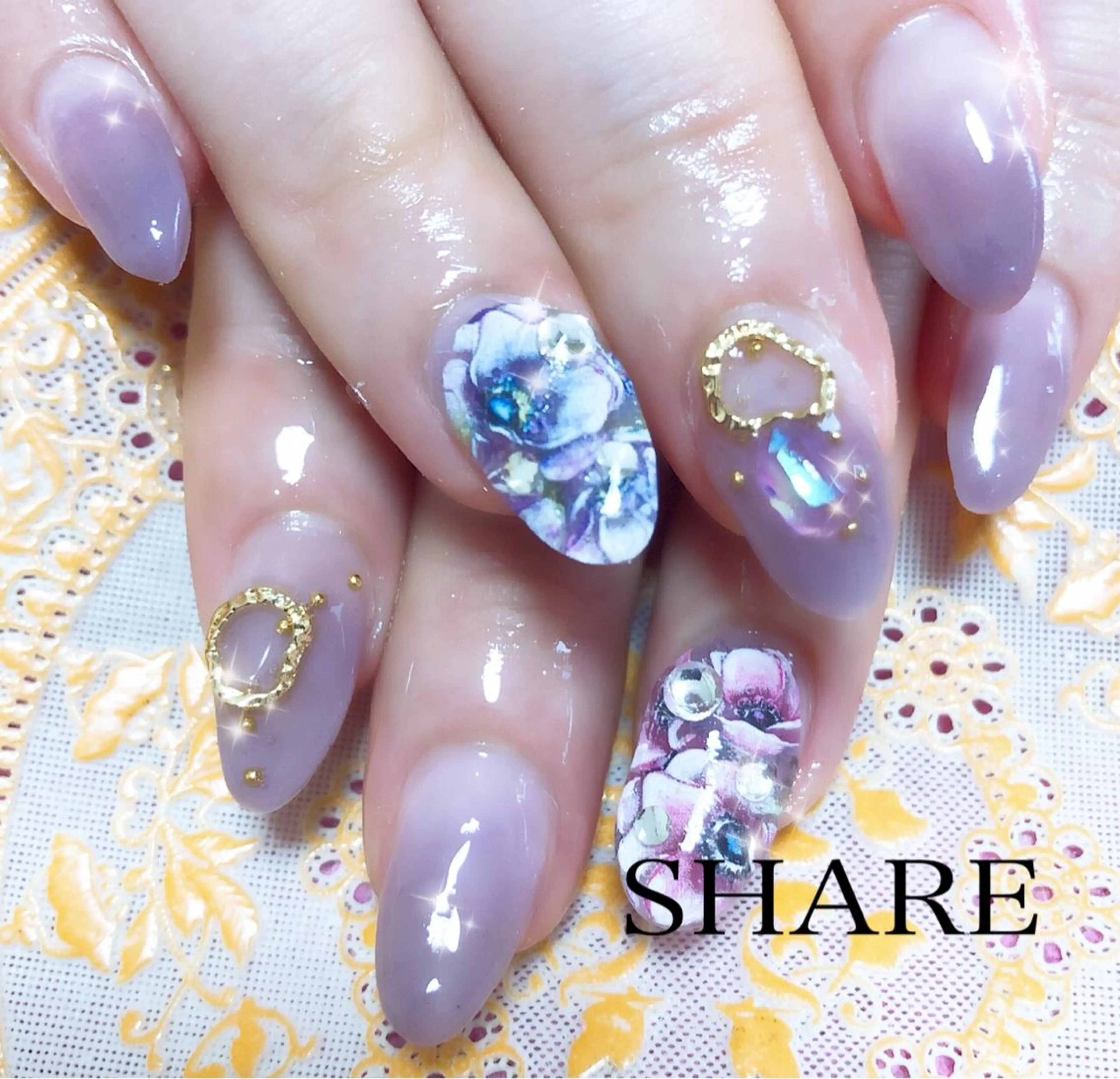 ミディアム ネイル Sunny&RoyGBiv所属・hiranaka mayuのネイルデザイン