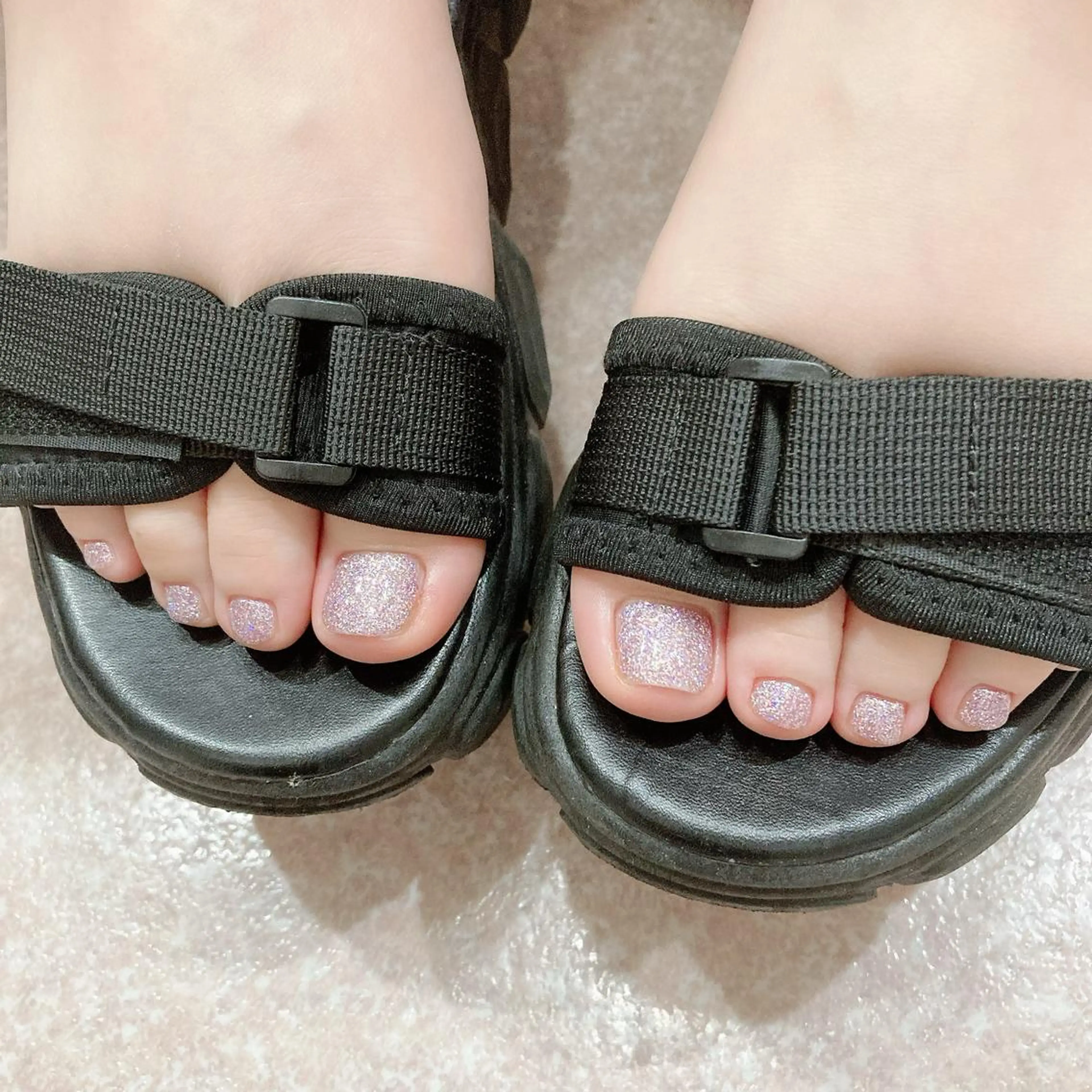 ネイル フットネイル ジェルネイル キラキラネイル ワンカラーネイル パラジェル フットネイル Nail Kのネイルデザイン