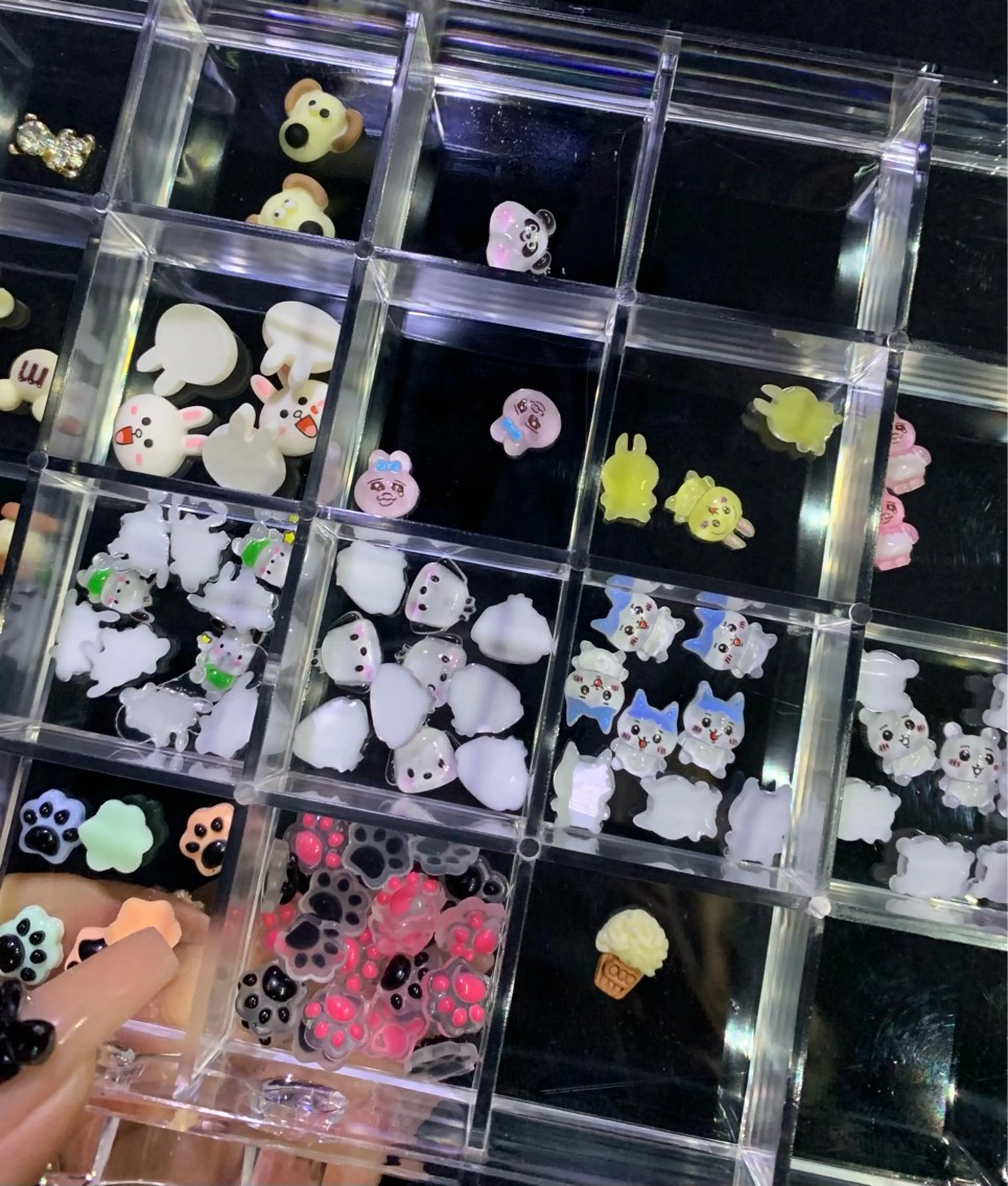 ネイル MHR nailのネイルデザイン