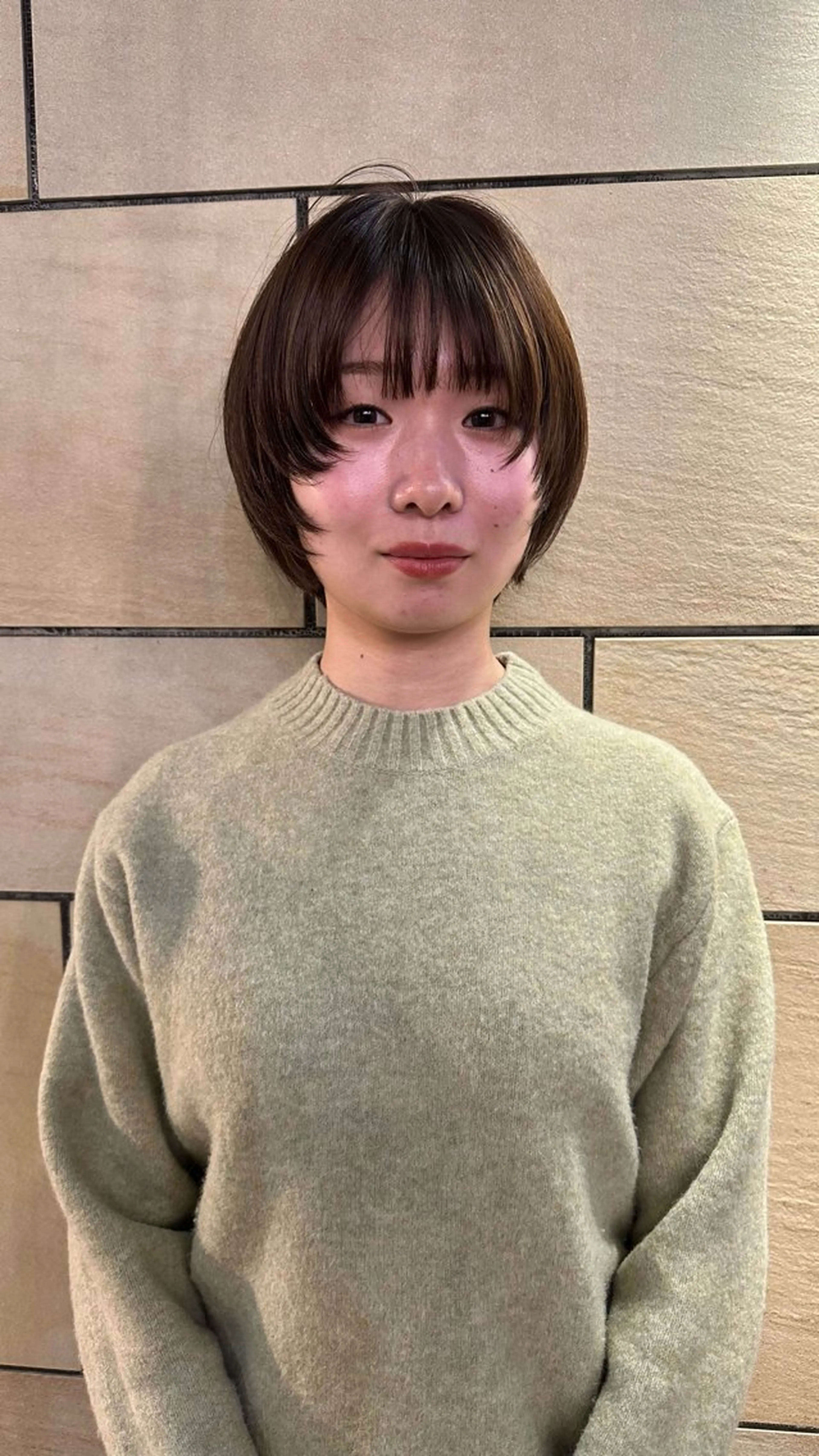 ショート レイヤーカット ショートヘア 似合わせカラー/パー マ　🫧kotoneのヘアスタイル