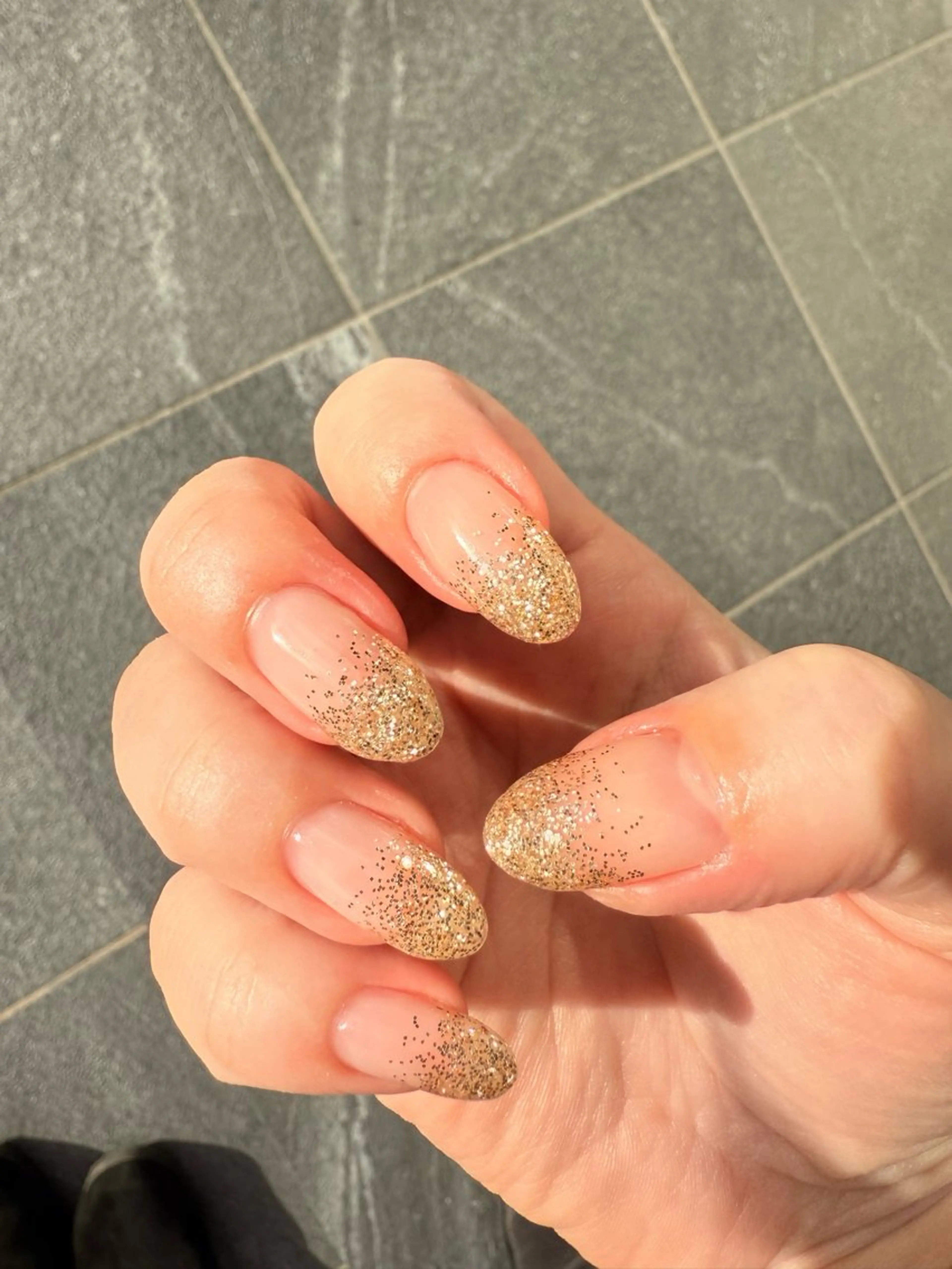 ネイル neouv所属・NEOUV_ mikuのネイルデザイン