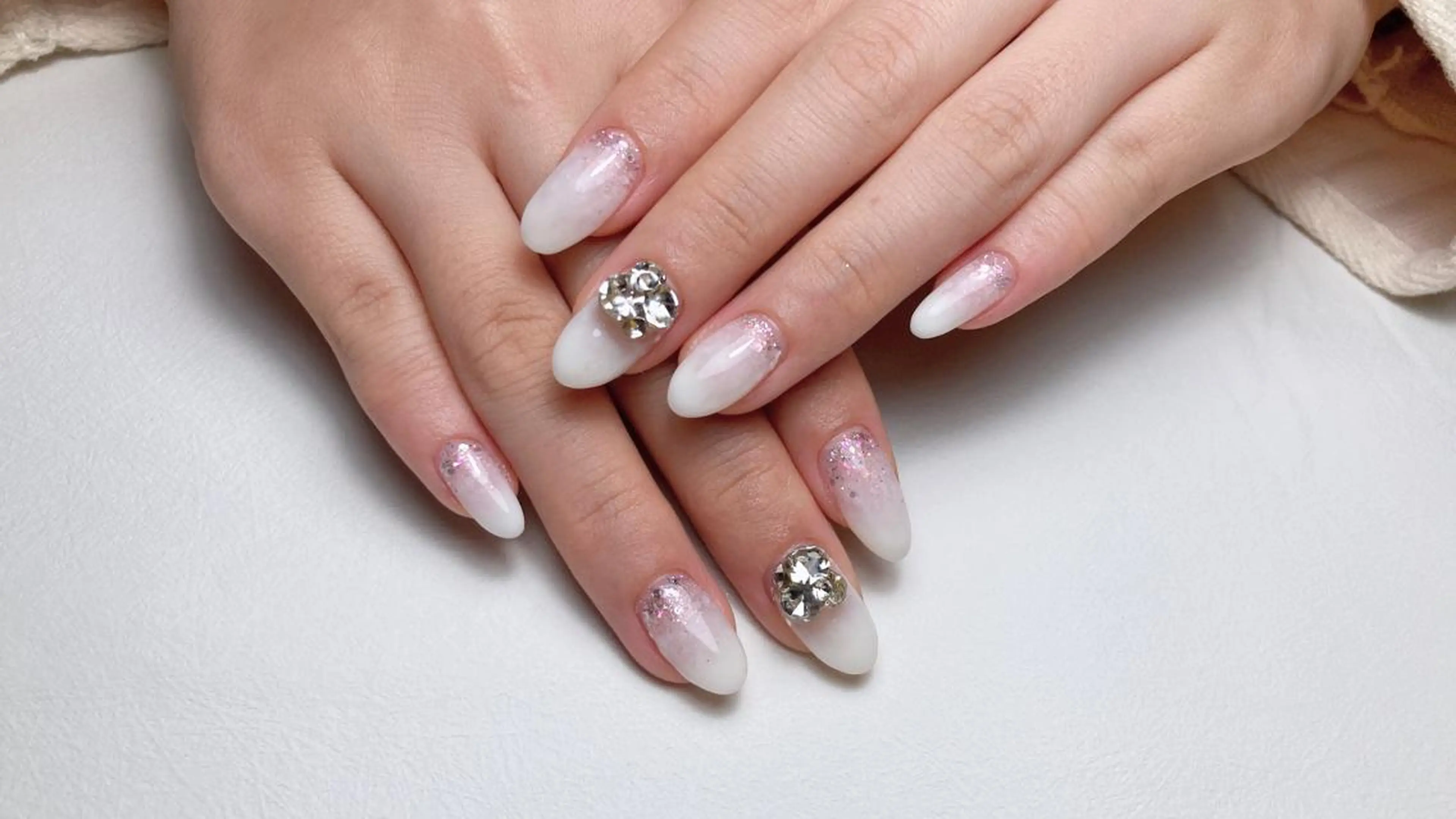 ネイル ewt miniのマツエク・マツパデザイン