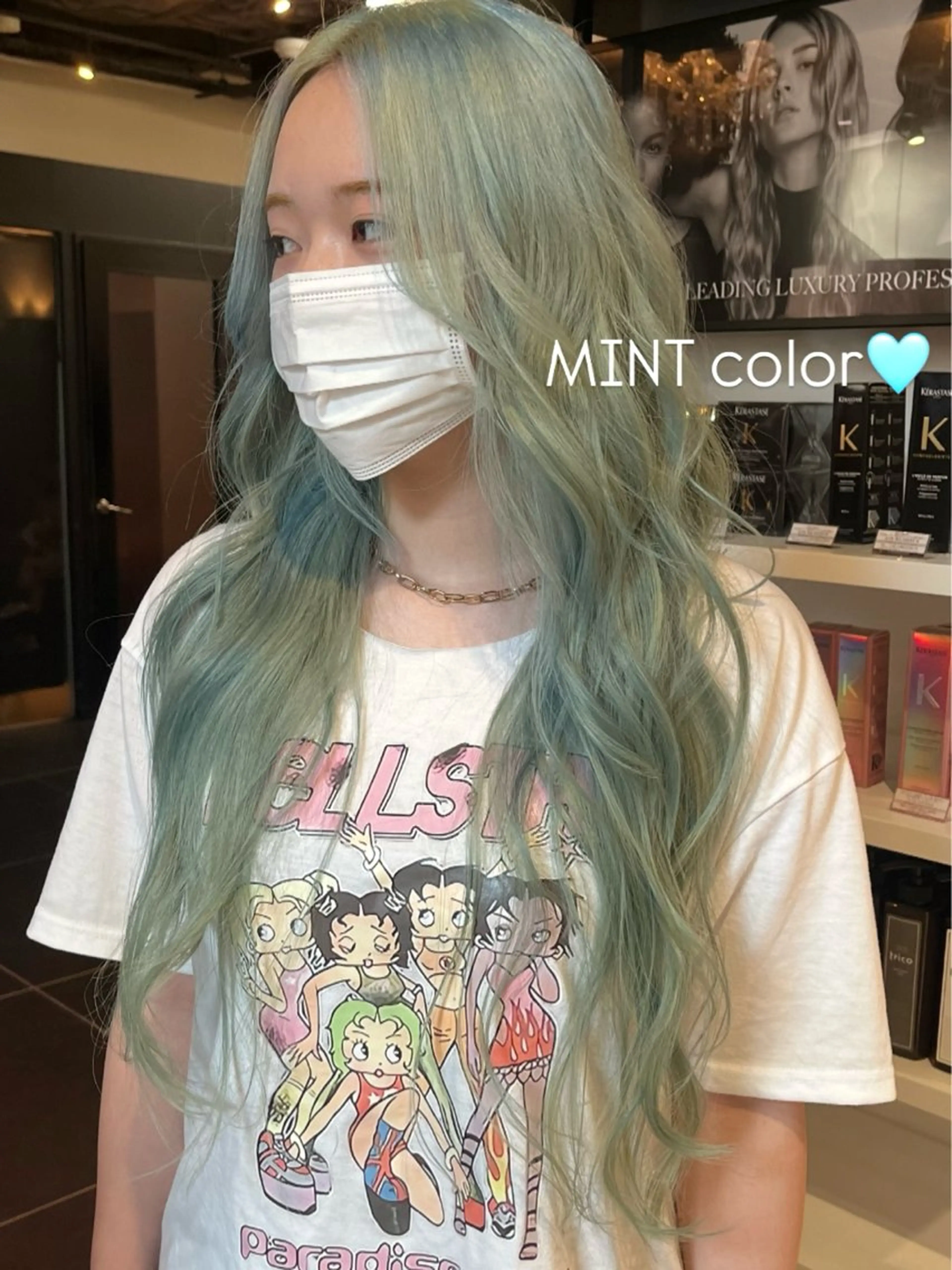 ロング カラー ブリーチ ミント ヘアカラー trico心斎橋 ナツミのヘアスタイル