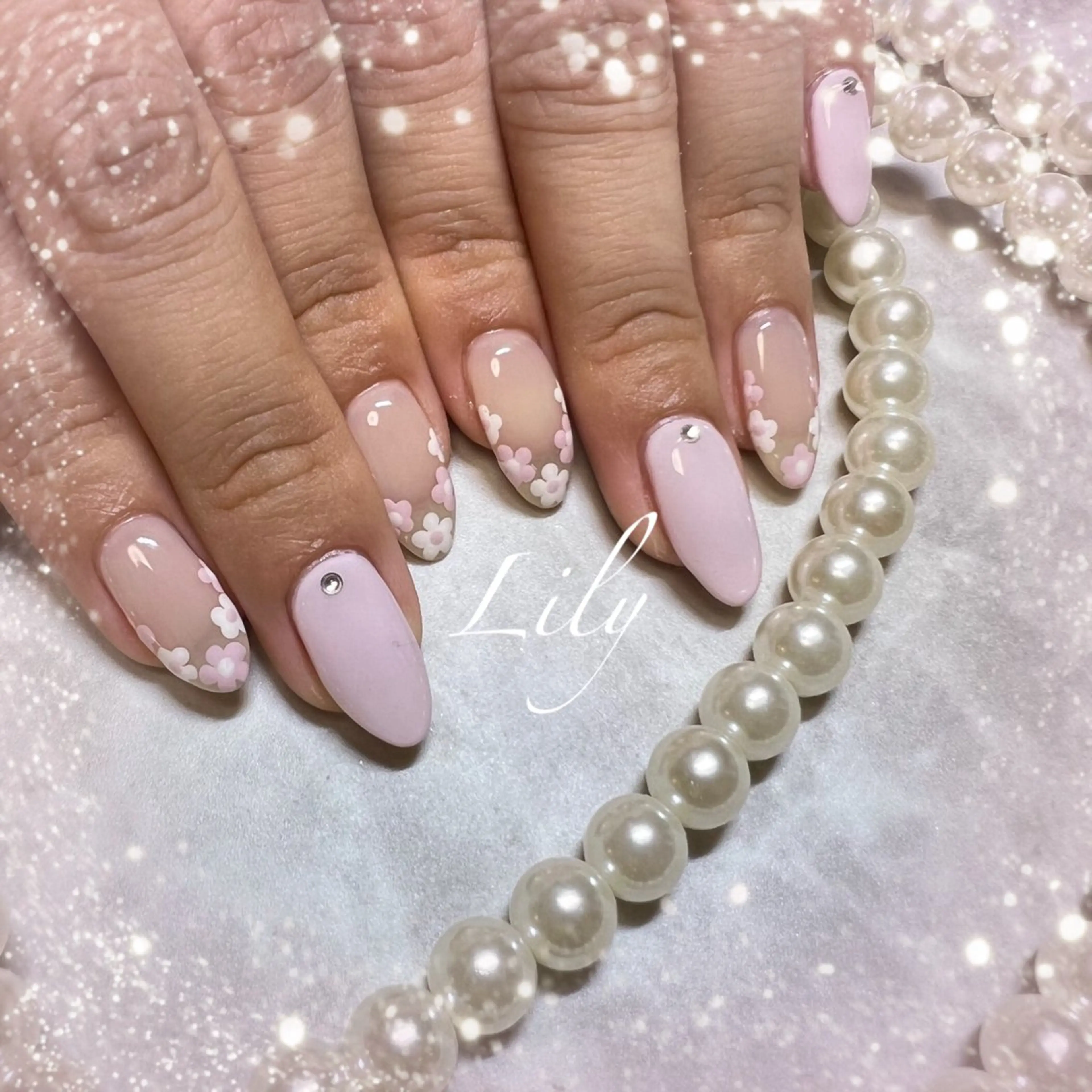ネイル Nailsalon Lilyのネイルデザイン