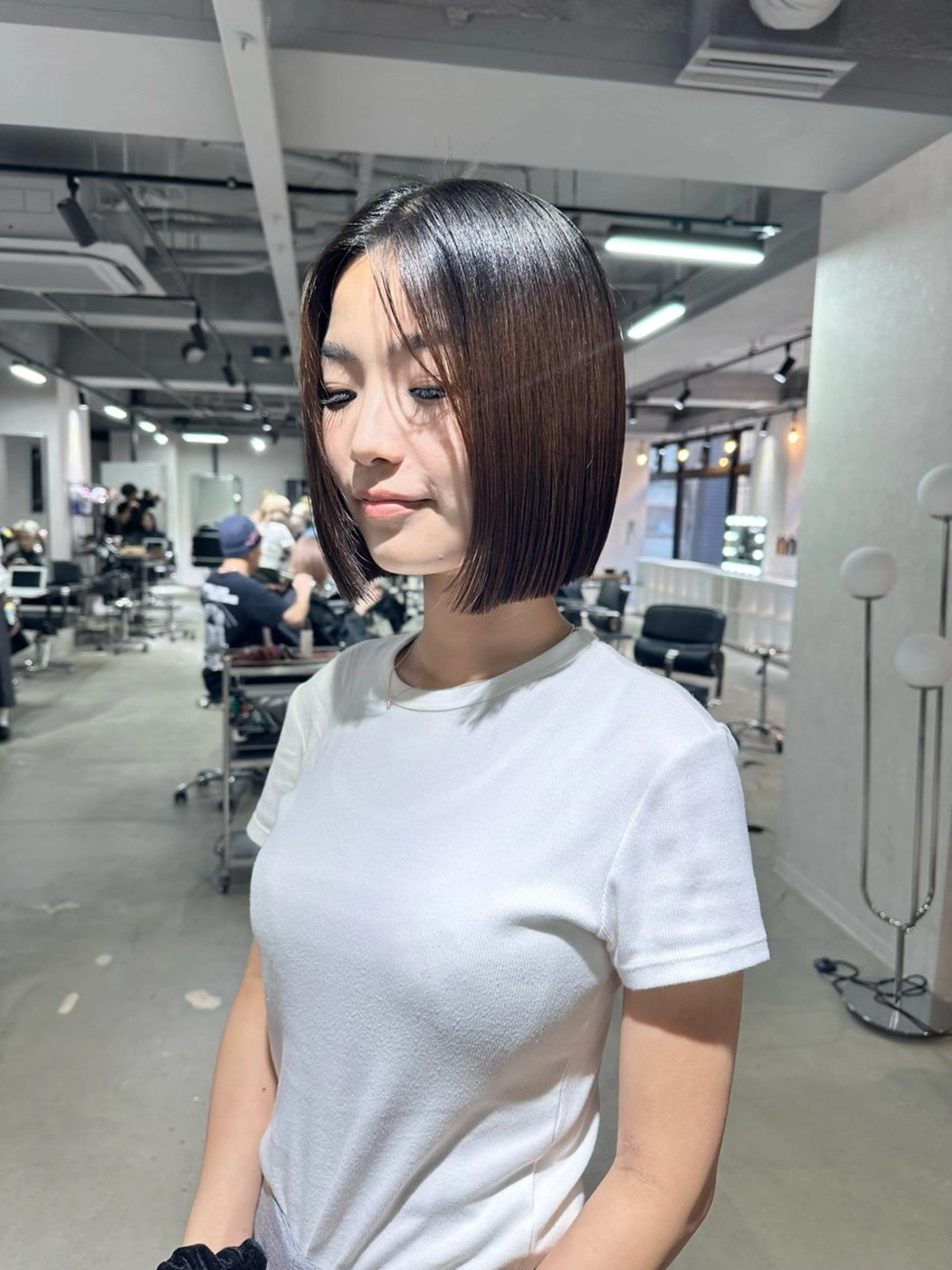 ショート ケアカラー ボブ 髪質改善 韓国風ヘア レイヤーカット カット ヘアカラー トリートメント 艶髪カラー/レイヤ ー支持No.1renのヘアスタイル