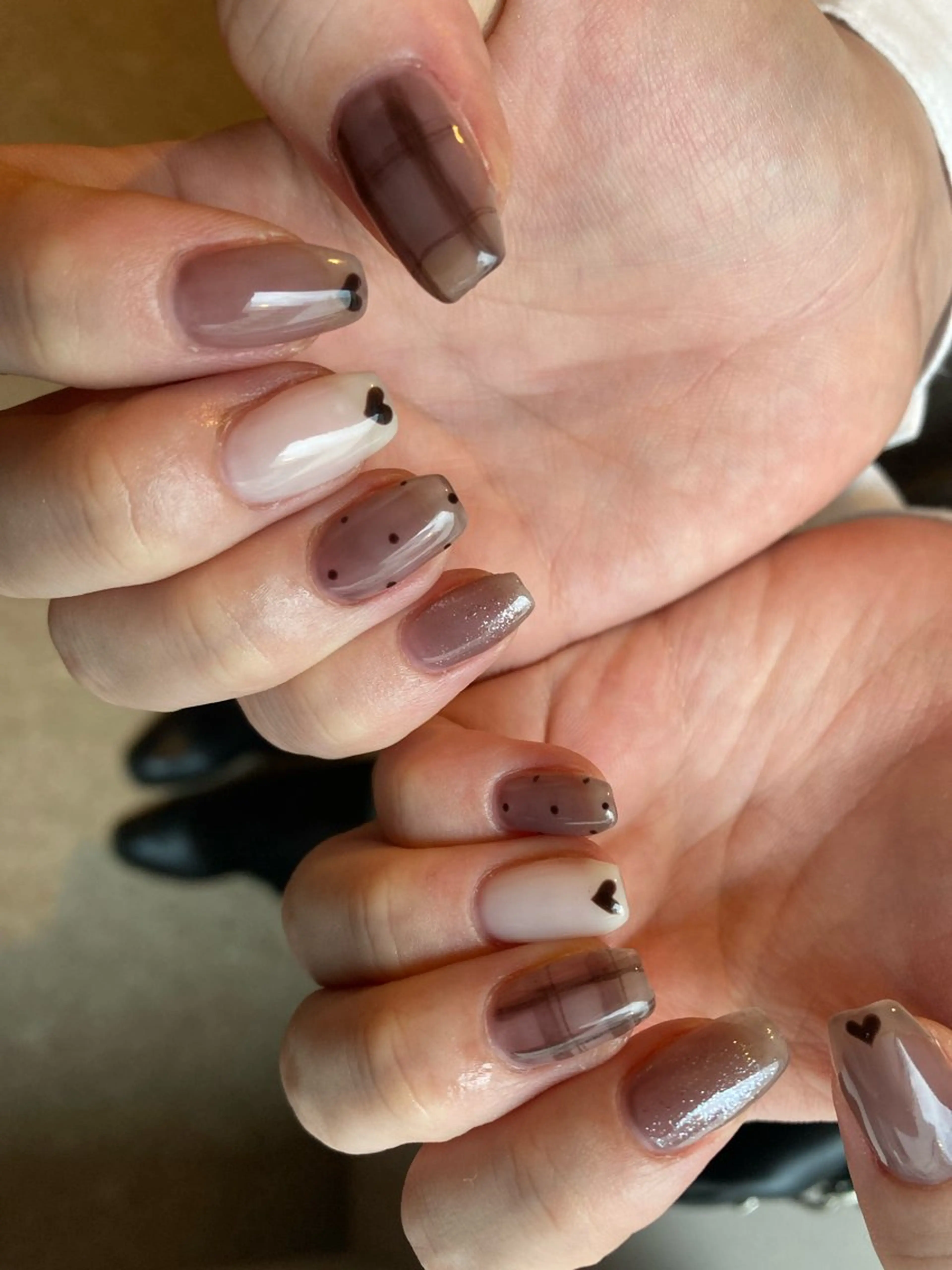 ネイル ブラウン .Etel atelier.のネイルデザイン