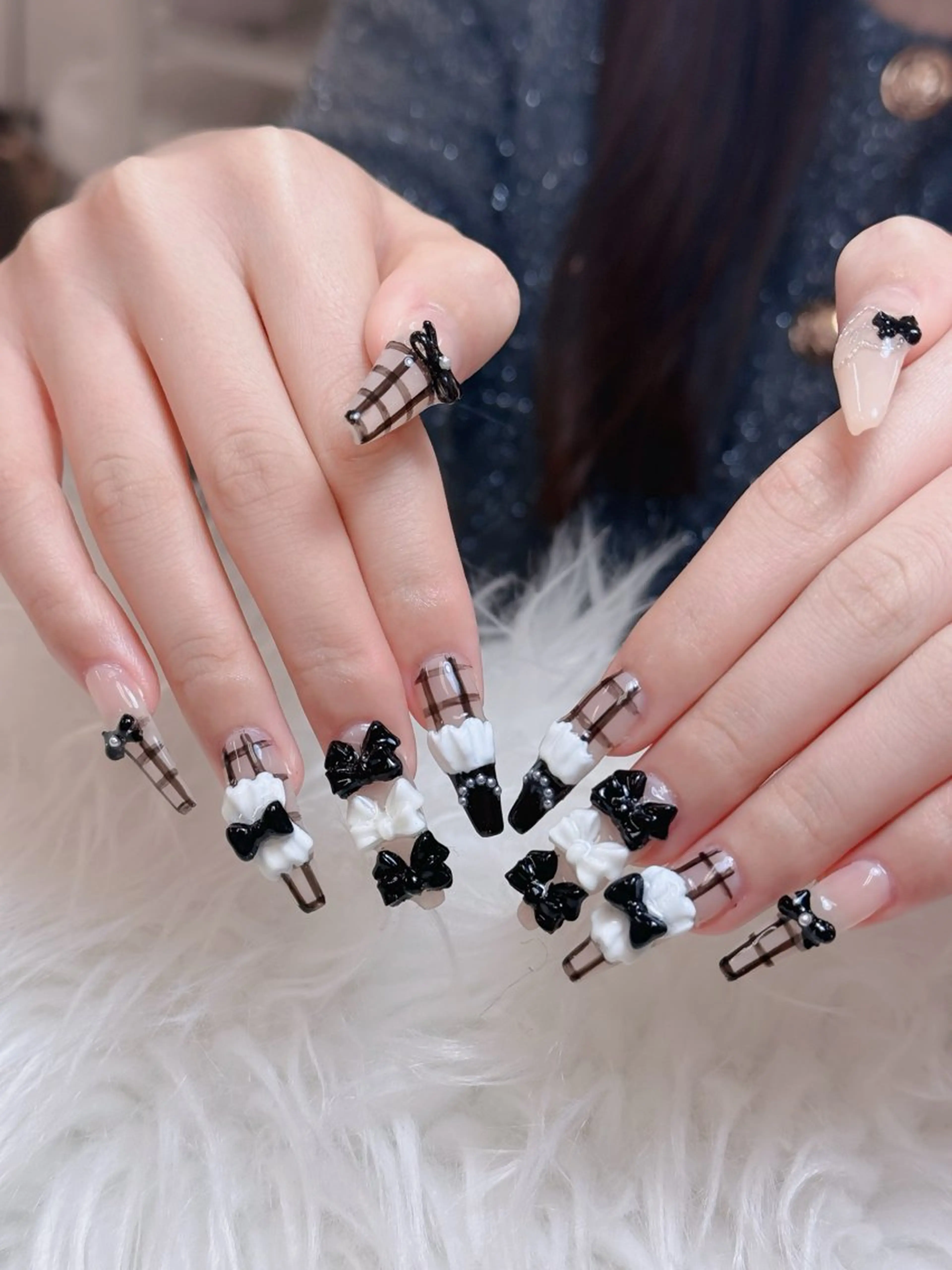 ネイル オーロラネイル チークネイル フットネイル フレンチネイル 韓国ネイル Lumi Nail Salon所属・Lumi Nail 新大久保3‘のネイルデザイン