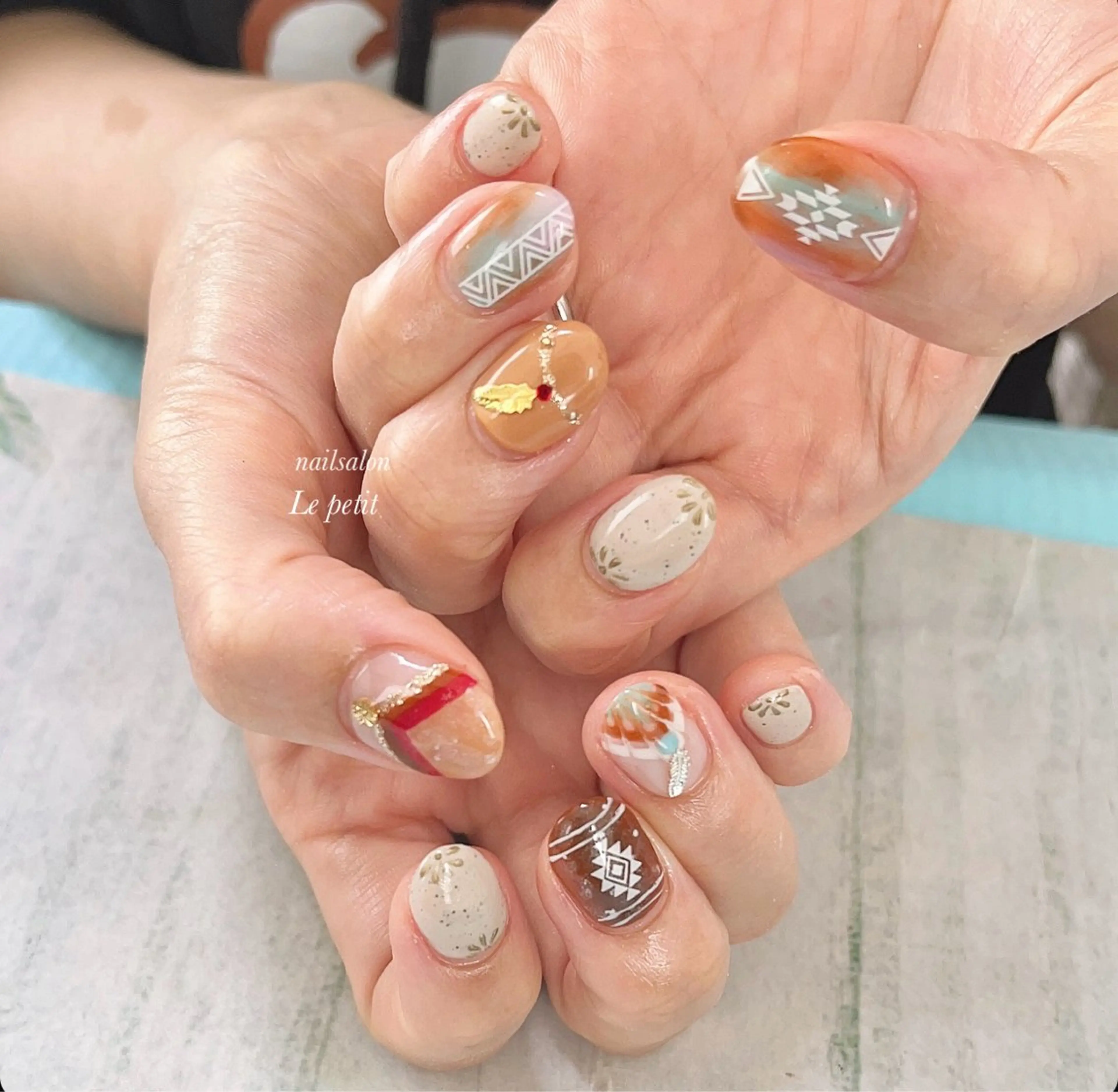 ネイル 石野 広佳のネイルデザイン