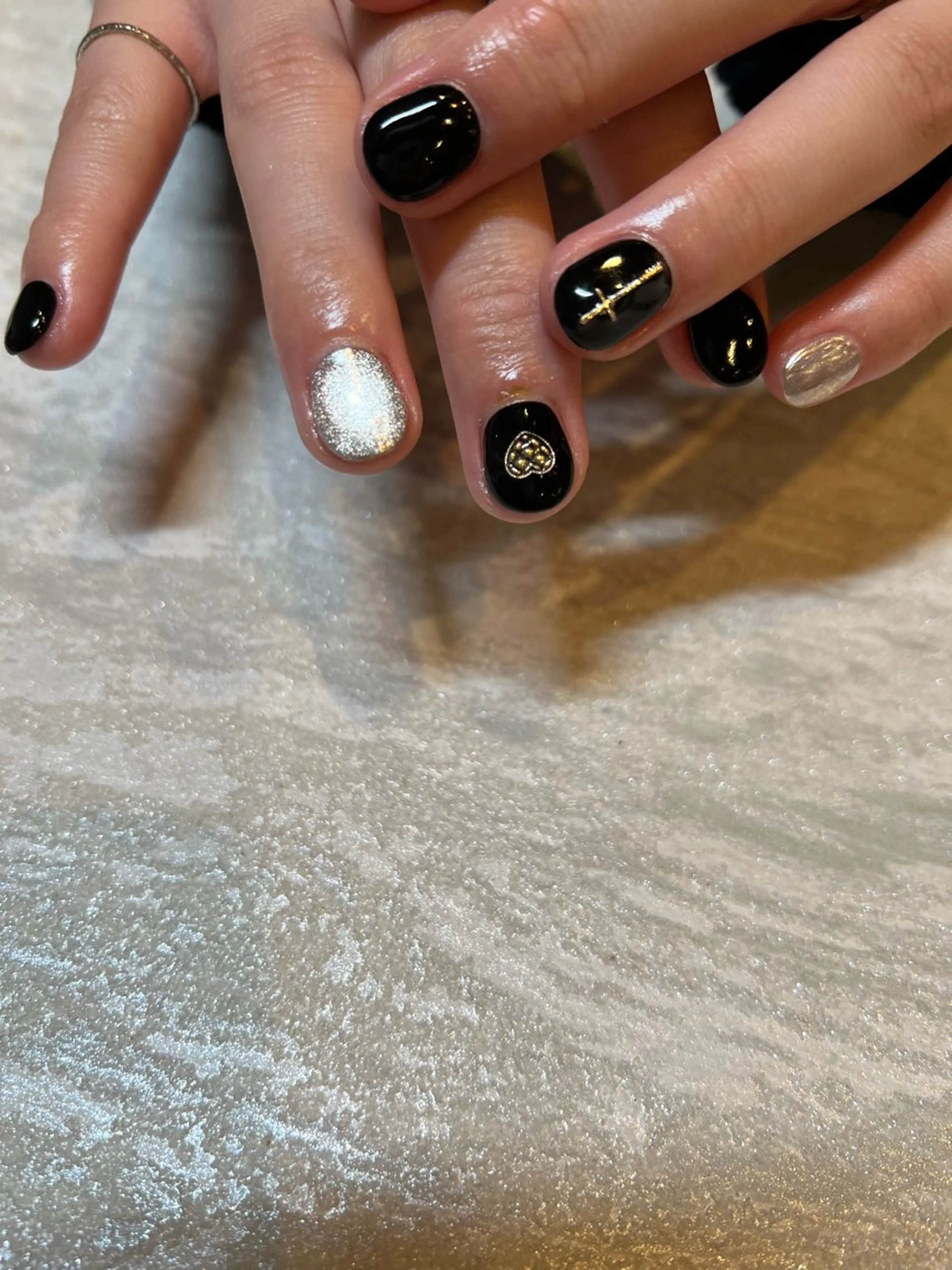 ネイル nailartist lisaのネイルデザイン