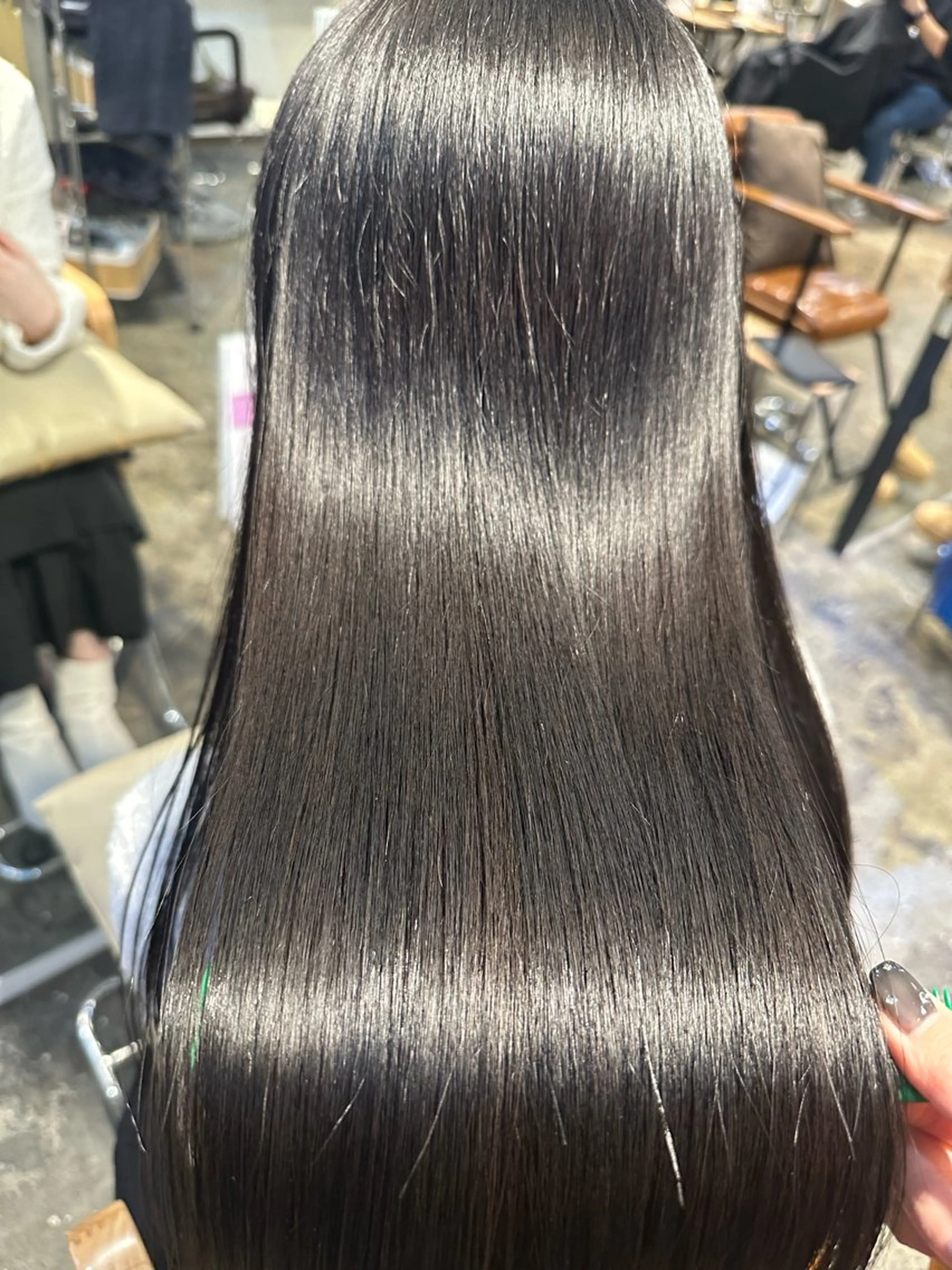 ロング カット 縮毛矯正 美髪を叶える美容師✨ こん  はるえのヘアスタイル