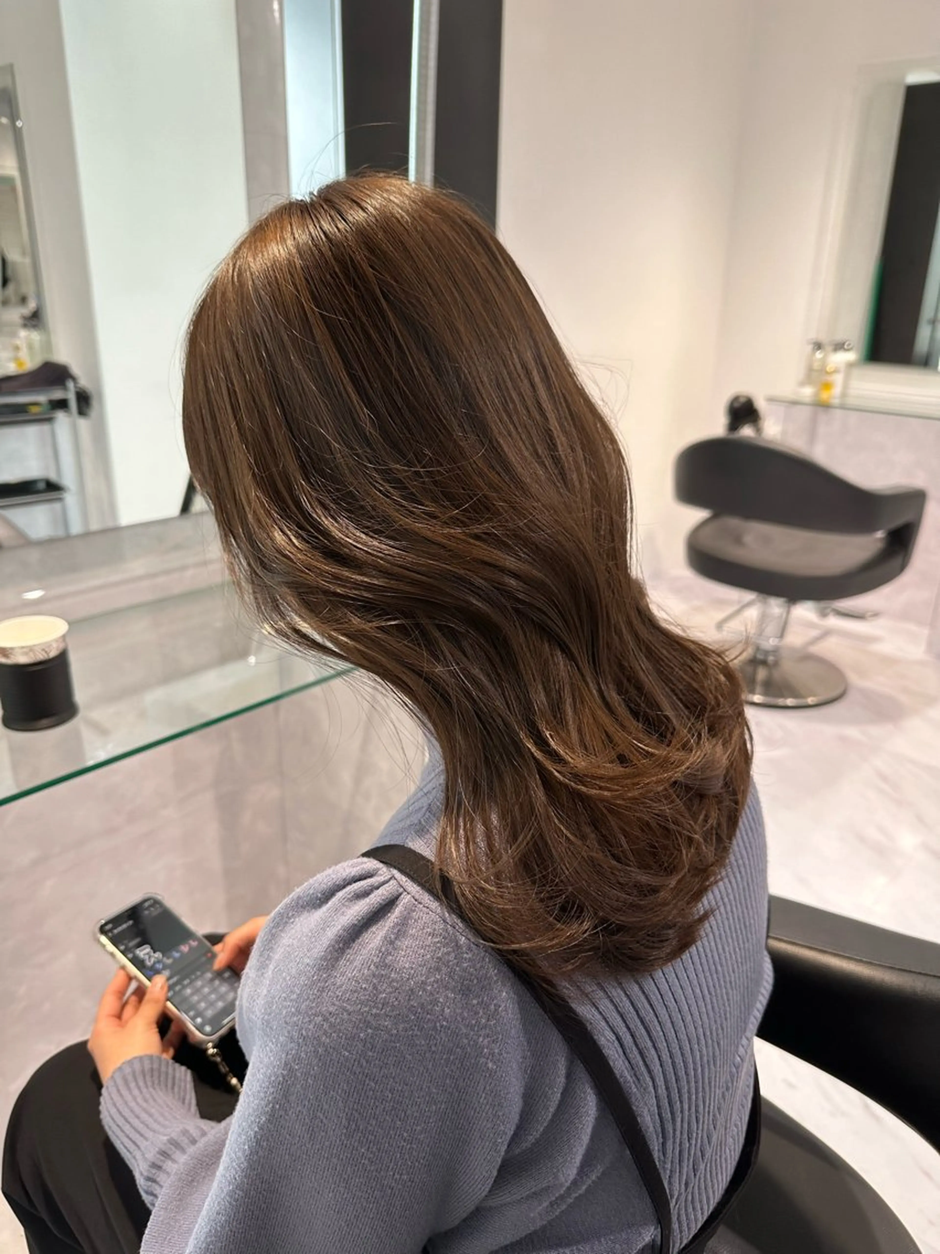 セミロング カラー ヘアアレンジ カット ヘアカラー トリートメント ヘッドスパ ヘアセット 透明感ラベンダー💗 SHOのヘアスタイル