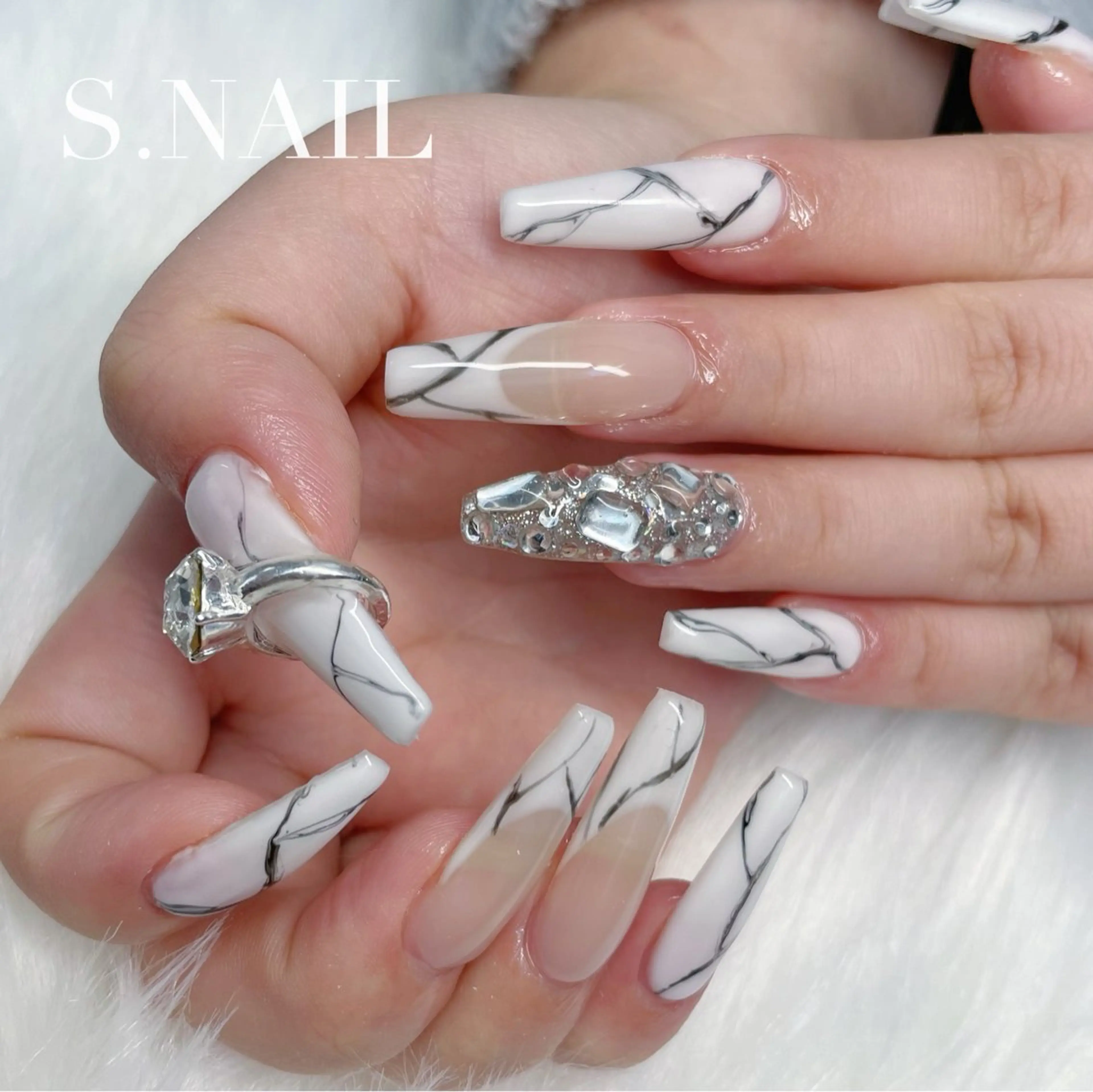 ネイル 持ち込み ハンドネイル S♡NAIL所属・S.NAIL Suuのネイルデザイン