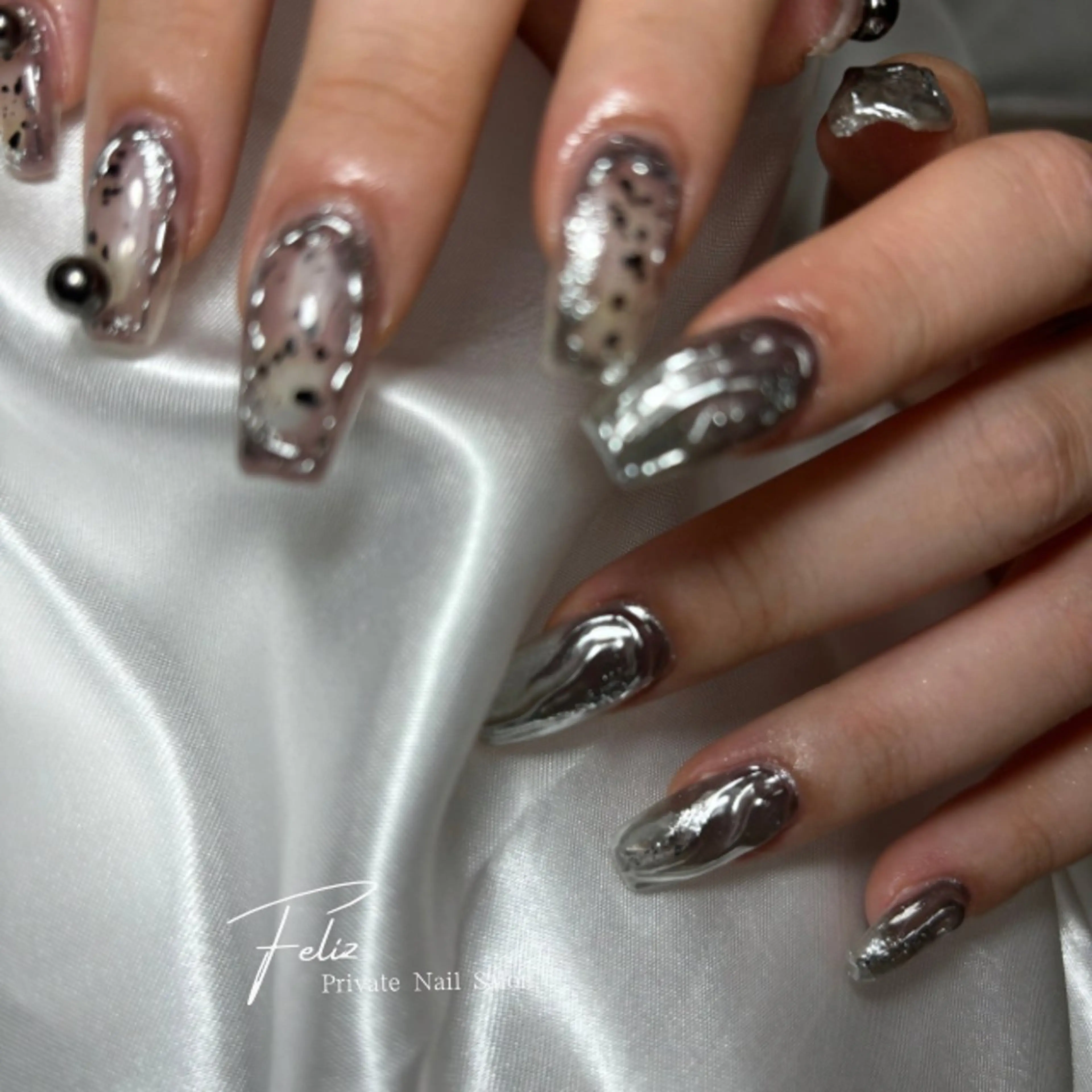 ネイル ハンドネイル ハンドケア Feliz所属・Feliz 楽しいネイルサロンのネイルデザイン