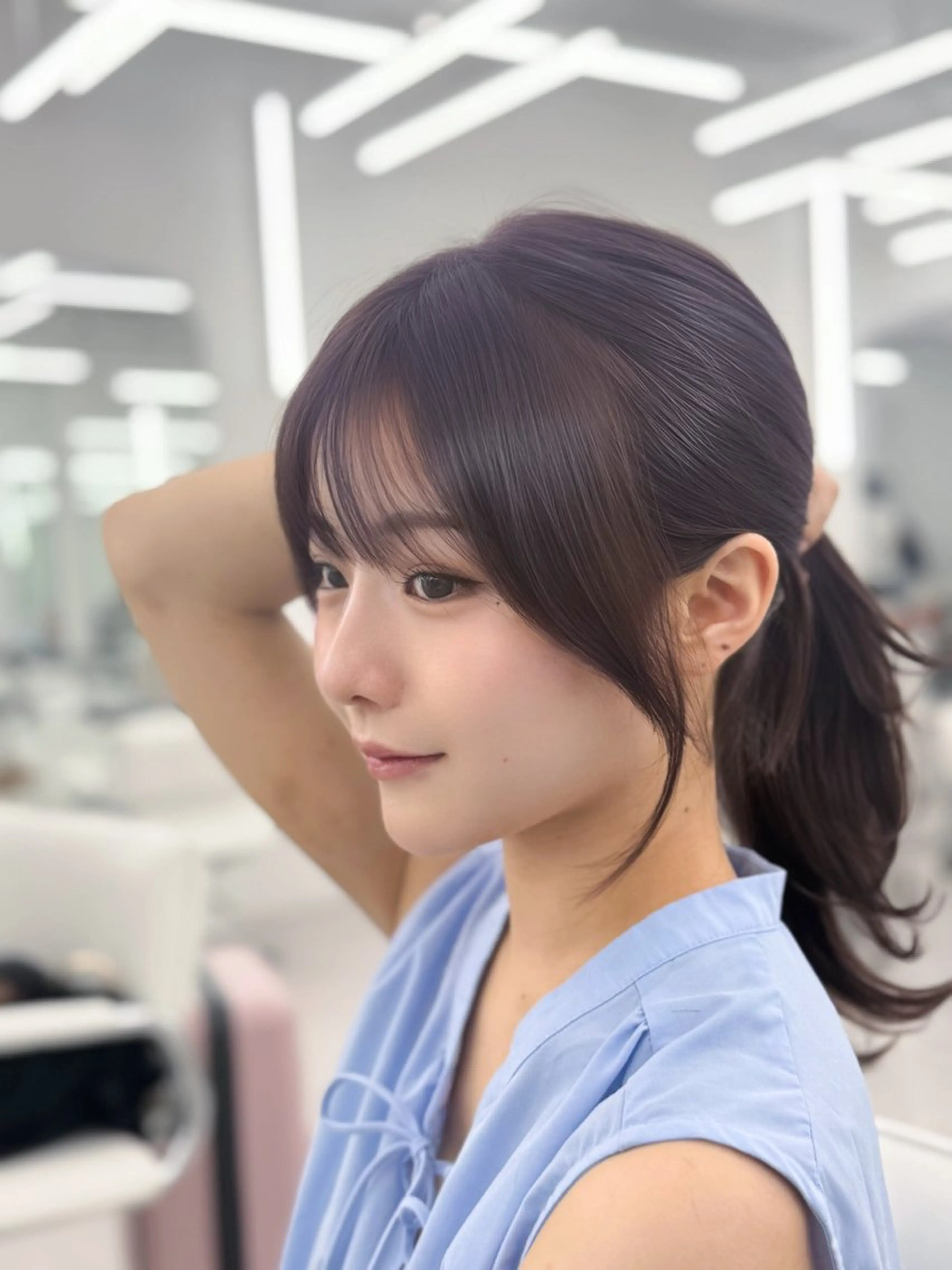 ミディアム カット ヘアカラー トリートメント 韓国レイヤーカット 難波のヘアスタイル