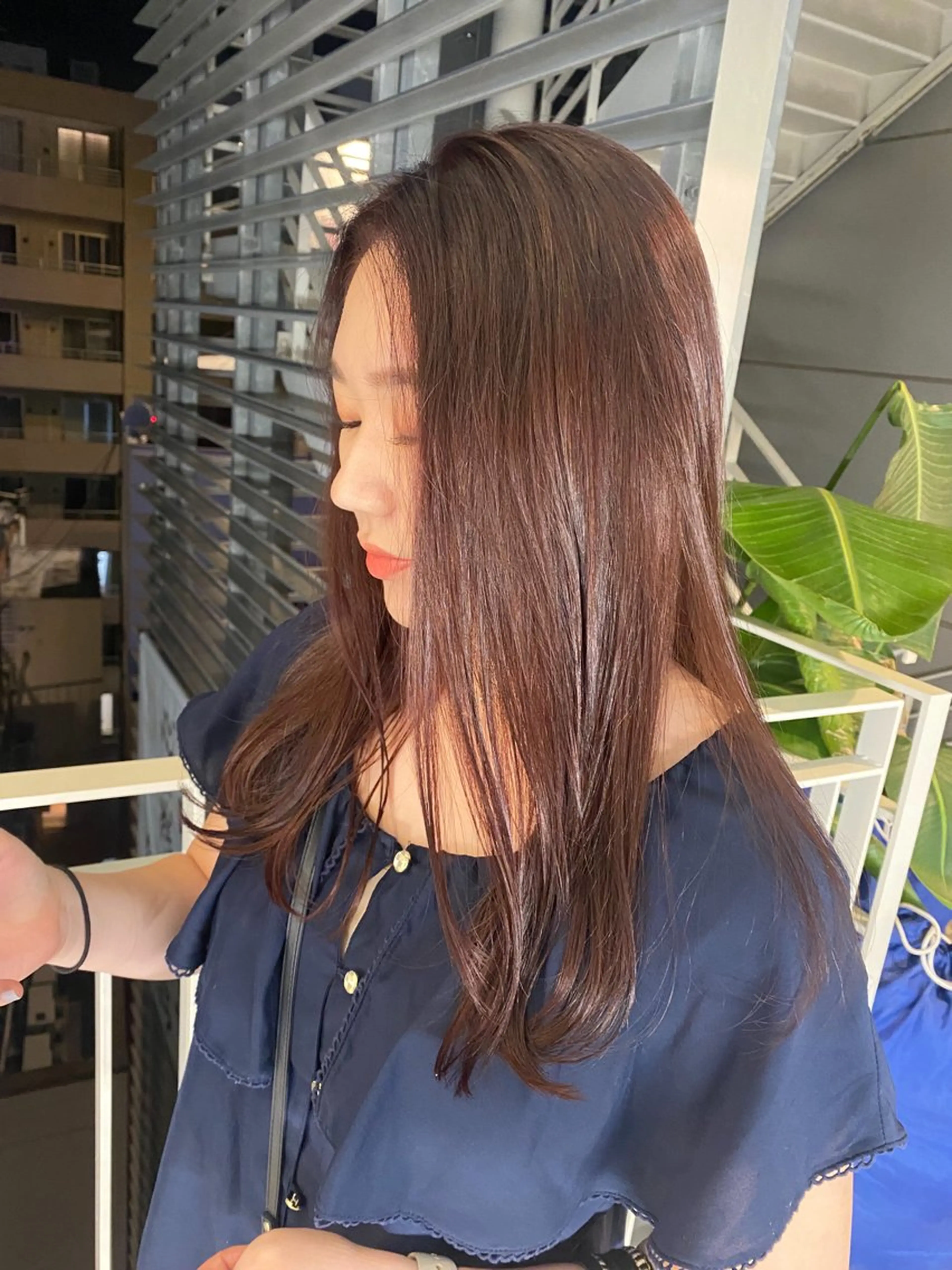 ミディアム カラー ブラウンカラー ピンクカラー ピンクブラウン 艶 透け感カラー 似合わせ 齊木 勇人のヘアスタイル