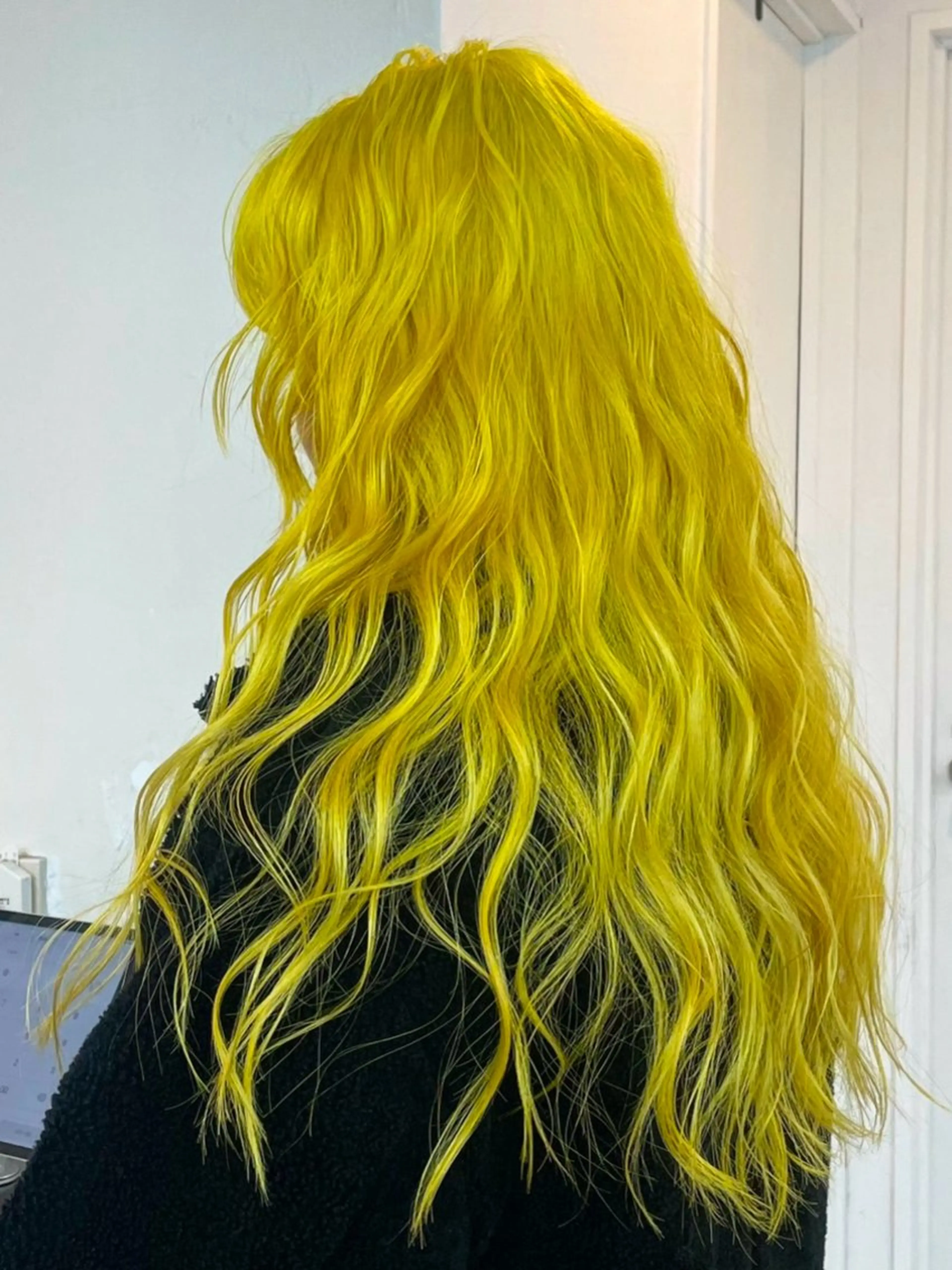 ロング カラー ヘアアレンジ カット ヘアカラー トリートメント HAIR SALON fuugaせんげん台店所属・ハイトーン/デザイン カラー/あおいのヘアスタイル