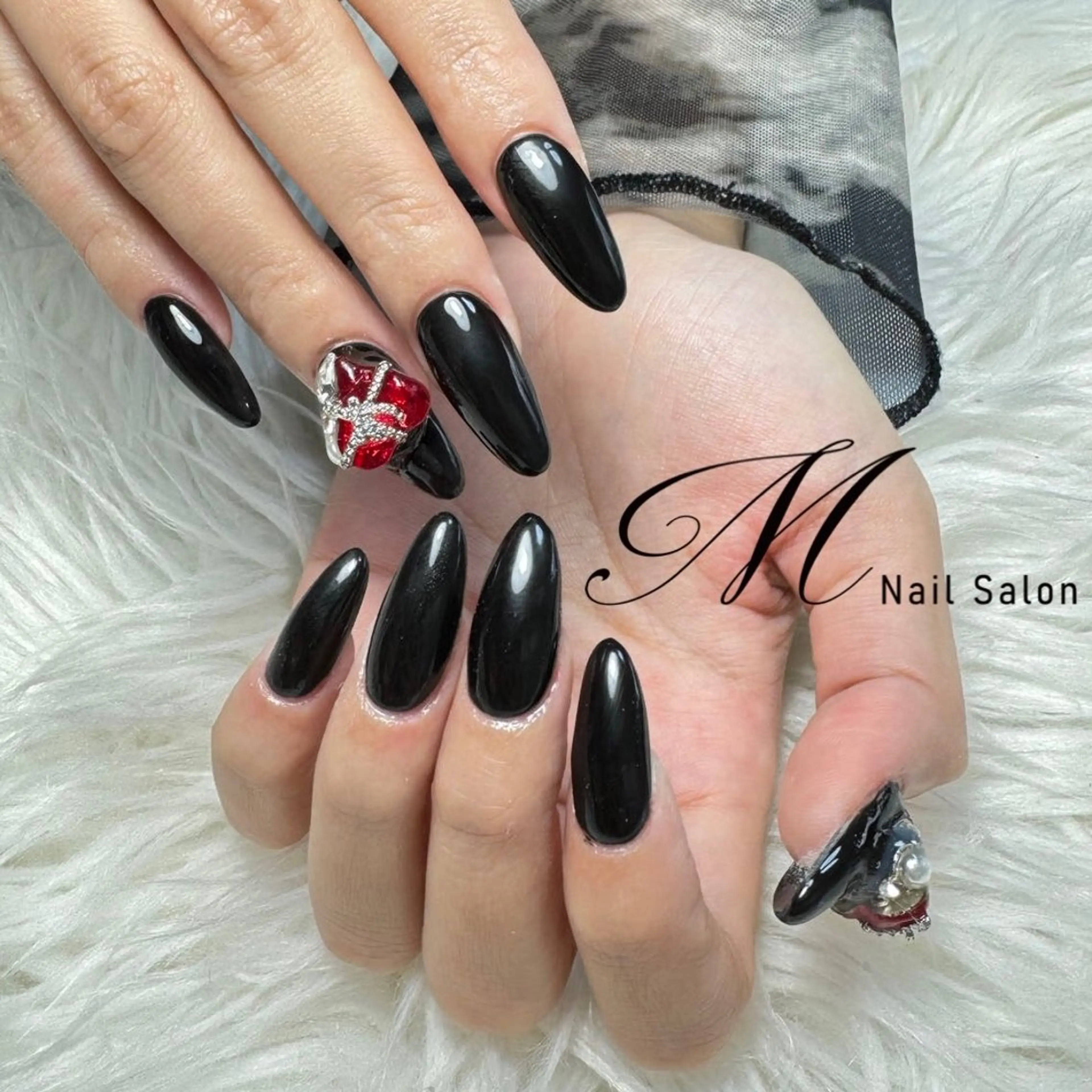 ネイル ハンドネイル MNailパラ取扱店 🦋キャンペーン中✨のネイルデザイン