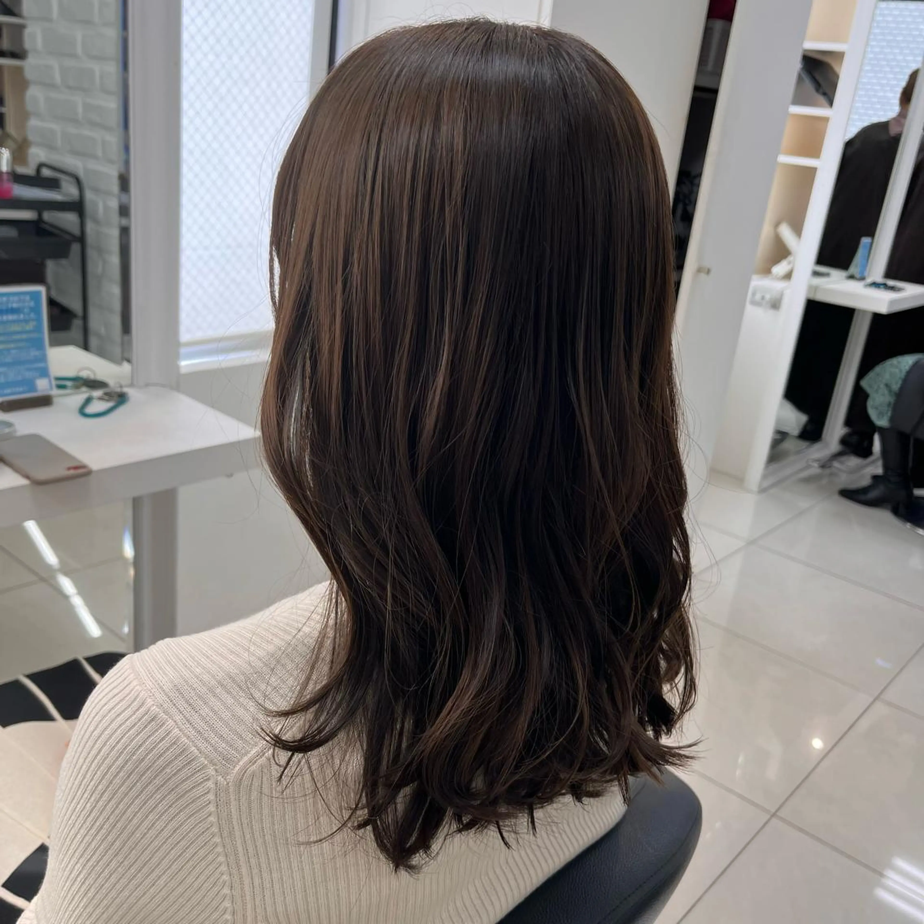 ミディアム カット ヘアカラー トリートメント メンズヘア専門🦊 RYOKAのヘアスタイル