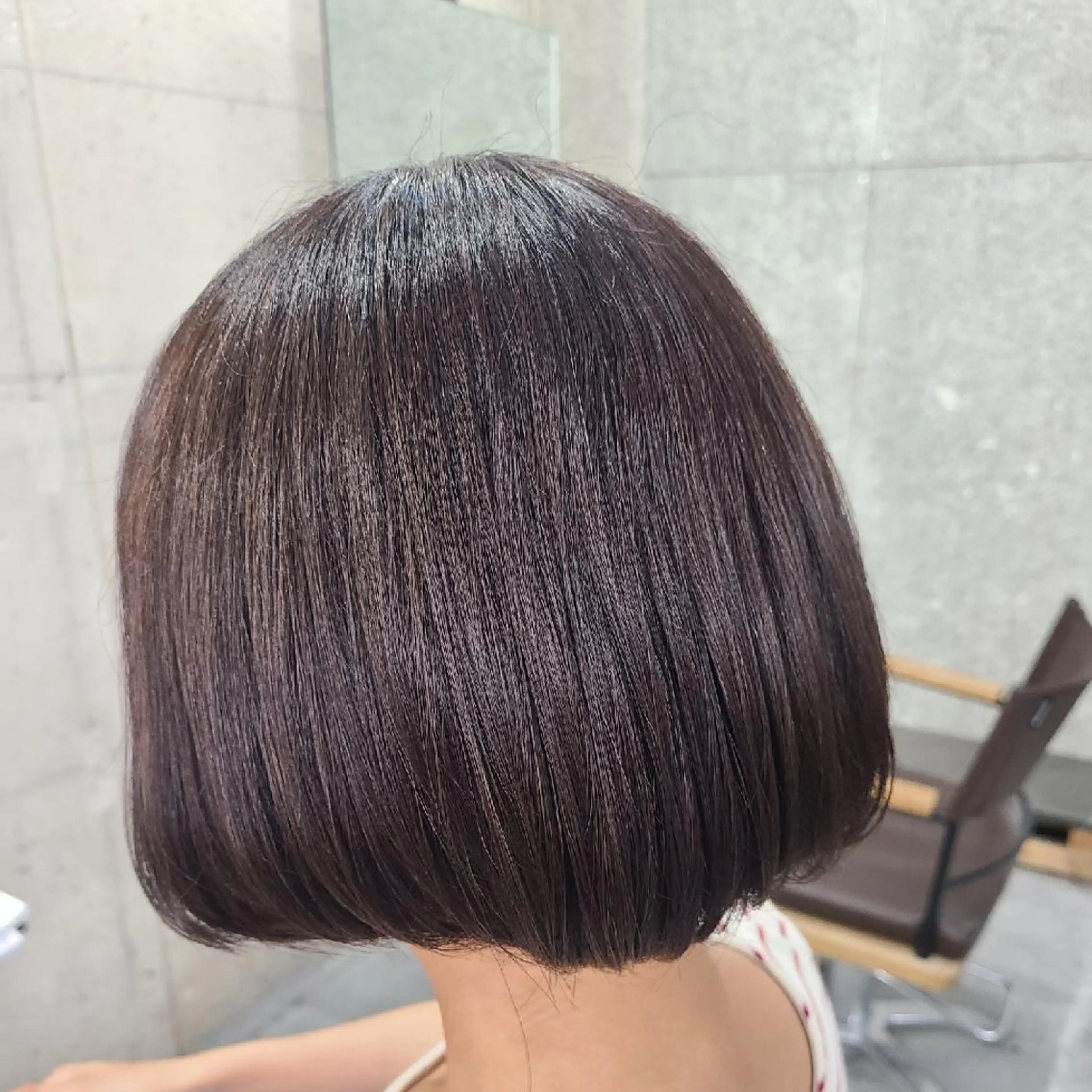 ショート カラー ブラウンカラー バイオレットカラー カット ヘアカラー トリートメント terra✂️川嶋 大輔のヘアスタイル