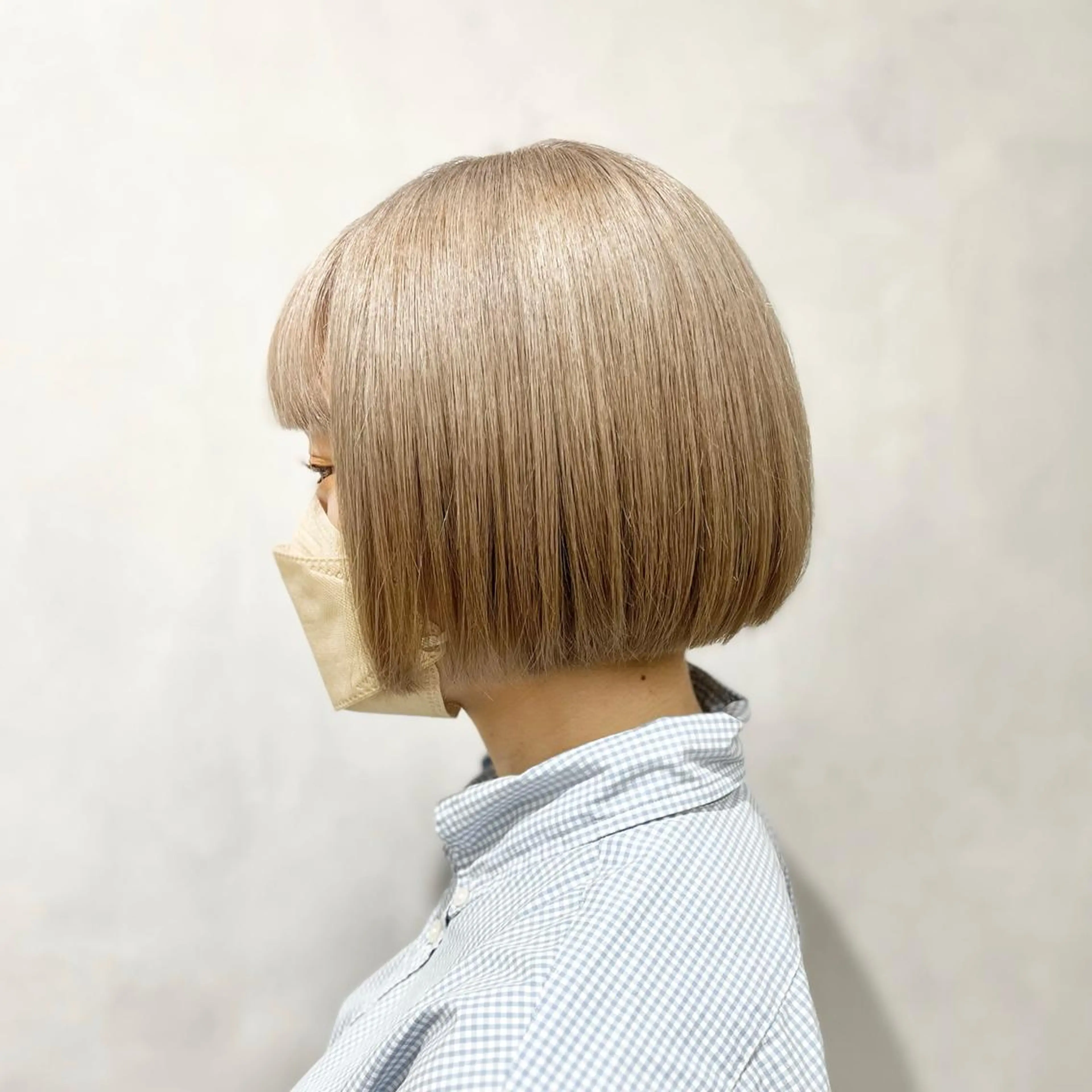 ショート カラー 🤍髪質改善➕透明感 カラー🤍川上葵のヘアスタイル
