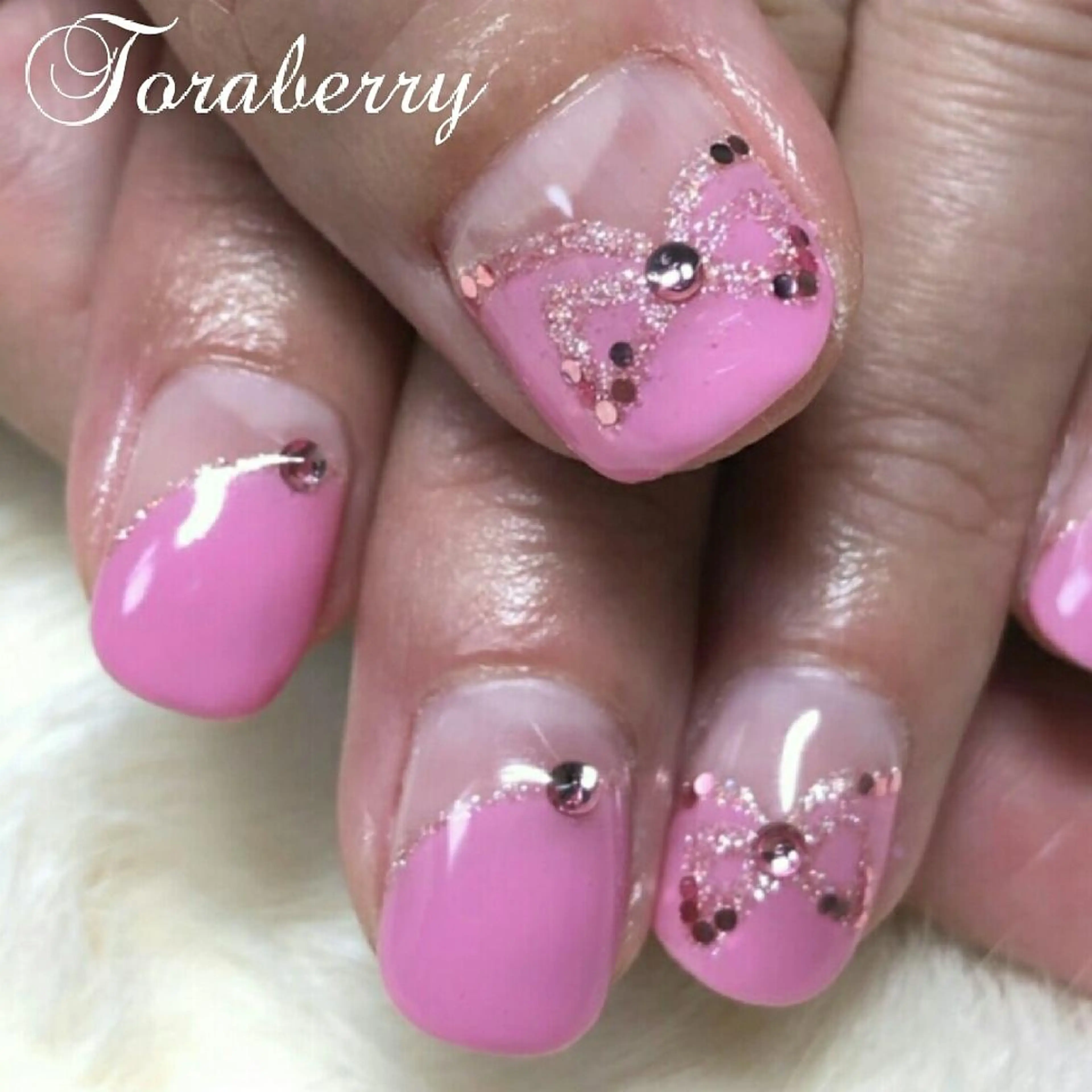 ネイル リボン ハンドネイル ネイリスト なつみのネイルデザイン