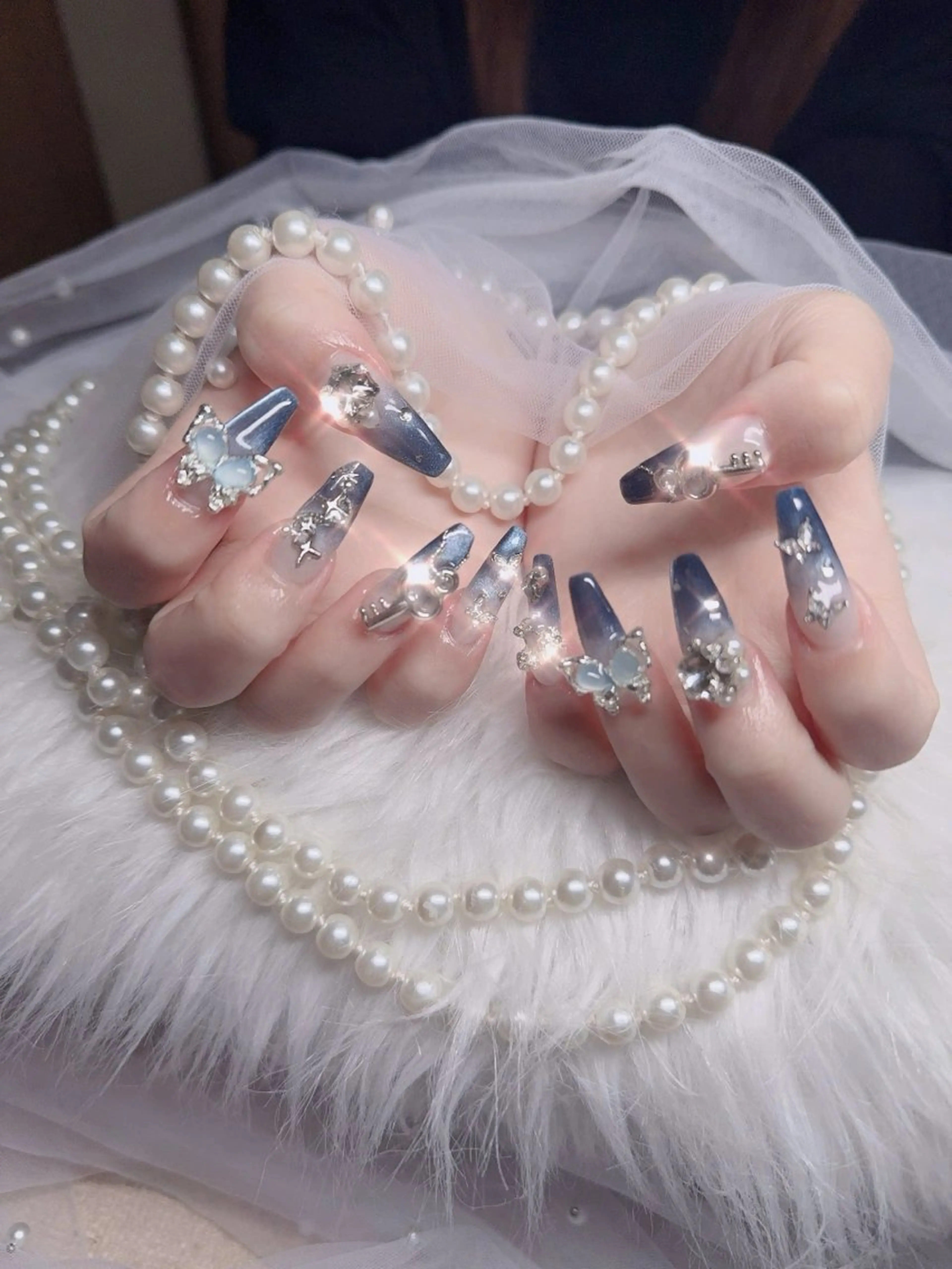 ネイル オーロラネイル フレンチネイル ジェルネイル ハロウィン 韓国ネイル ハンドネイル H.baby Nail Salonのネイルデザイン