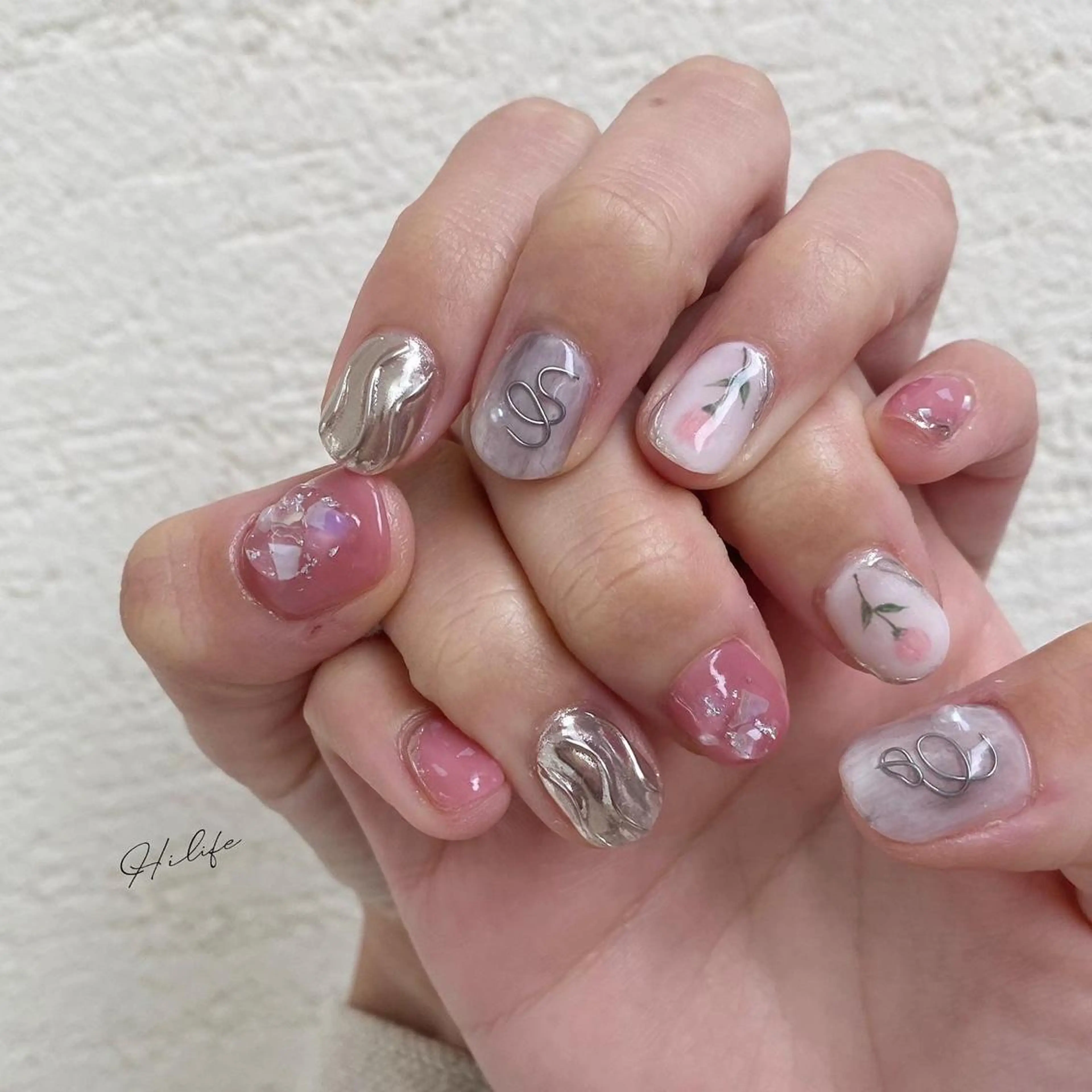 ネイル アートネイル ニュアンスネイル ネイルチップ ハンドネイル Nail Adore.のネイルデザイン